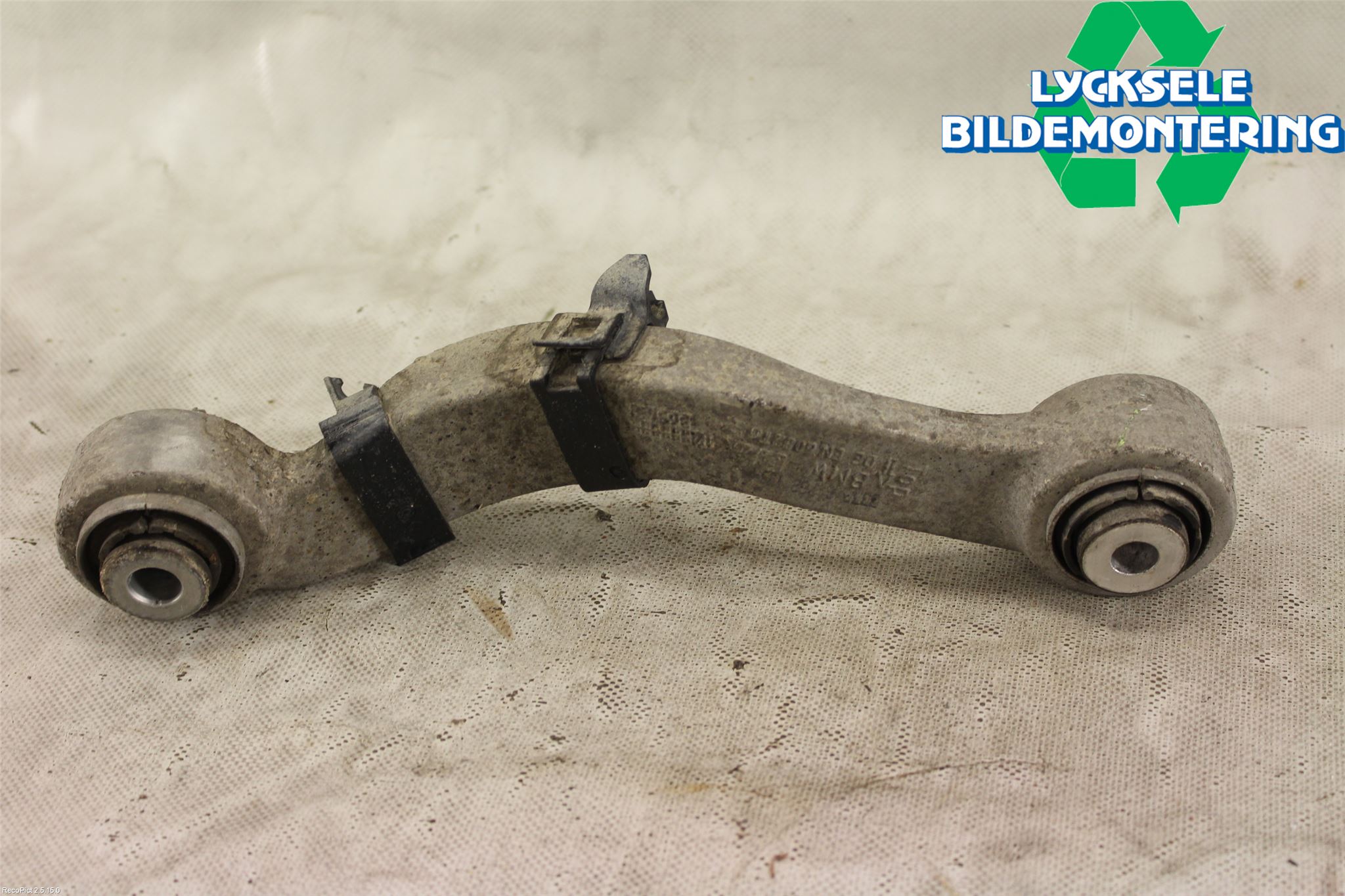 BMW 5 F10/F11/F18 09-17 Bärarm Bak Övre Höger