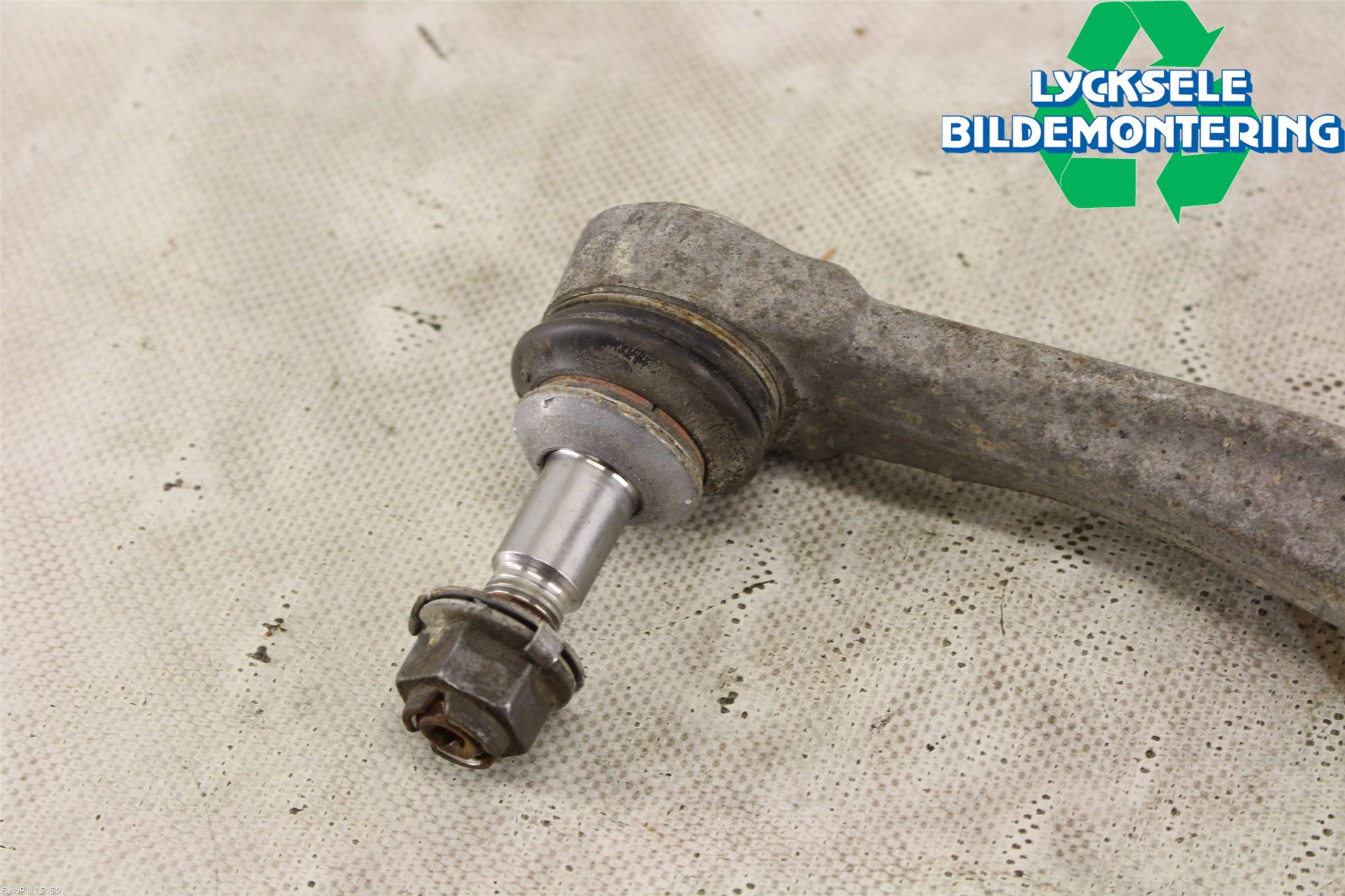 BMW 5 F10/F11/F18 09-17 Bärarm Bak Övre Vänster