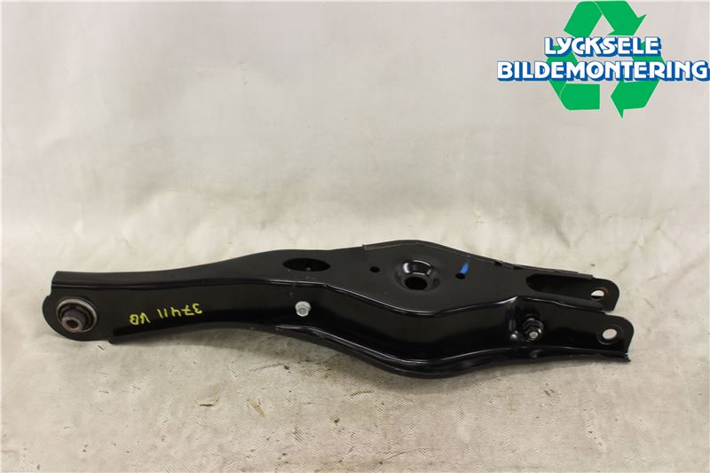 Hyundai i30 PD 17- Fjäderskål Bak