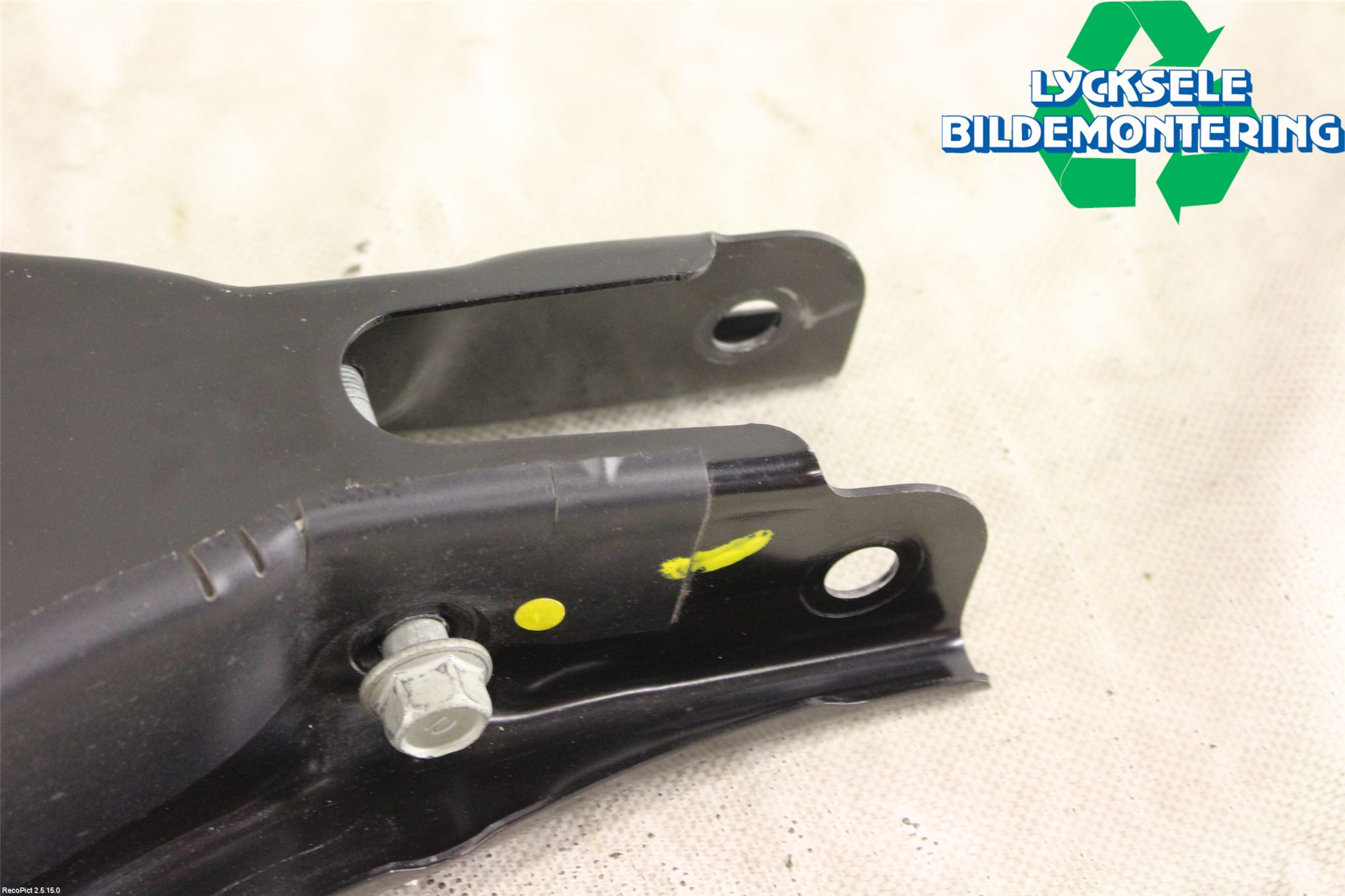 Hyundai i30 PD 17- Fjäderskål Bak