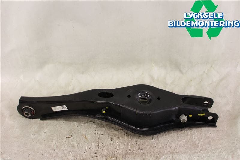 Hyundai i30 PD 17- Fjäderskål Bak