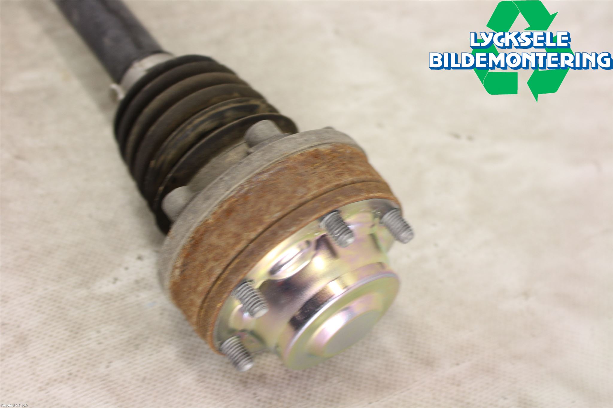 Volkswagen VW GOLF / E-GOLF VII 13-20 Drivaxel Bak Höger