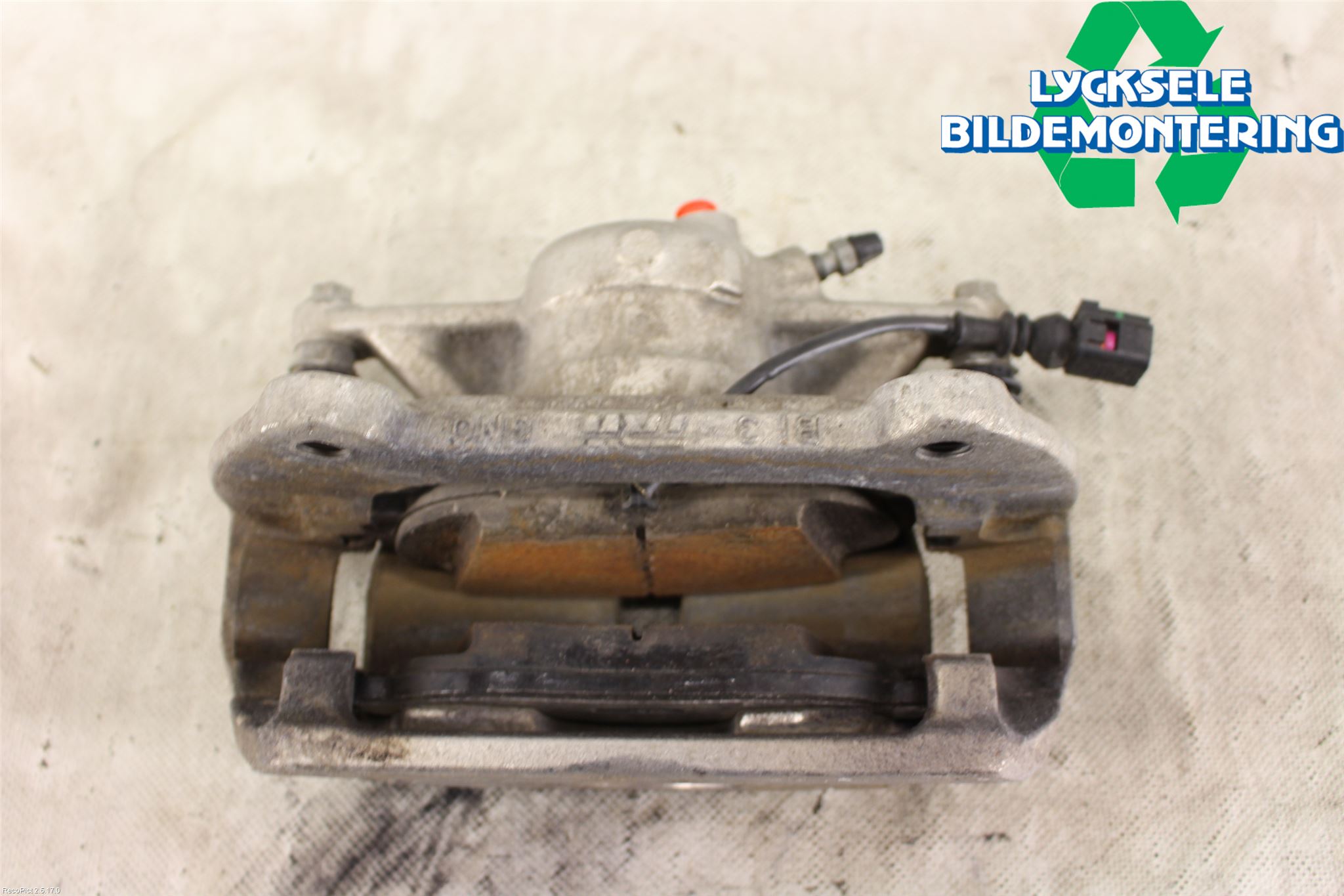 Volkswagen VW TIGUAN 16-24 Bromsok Fram Höger