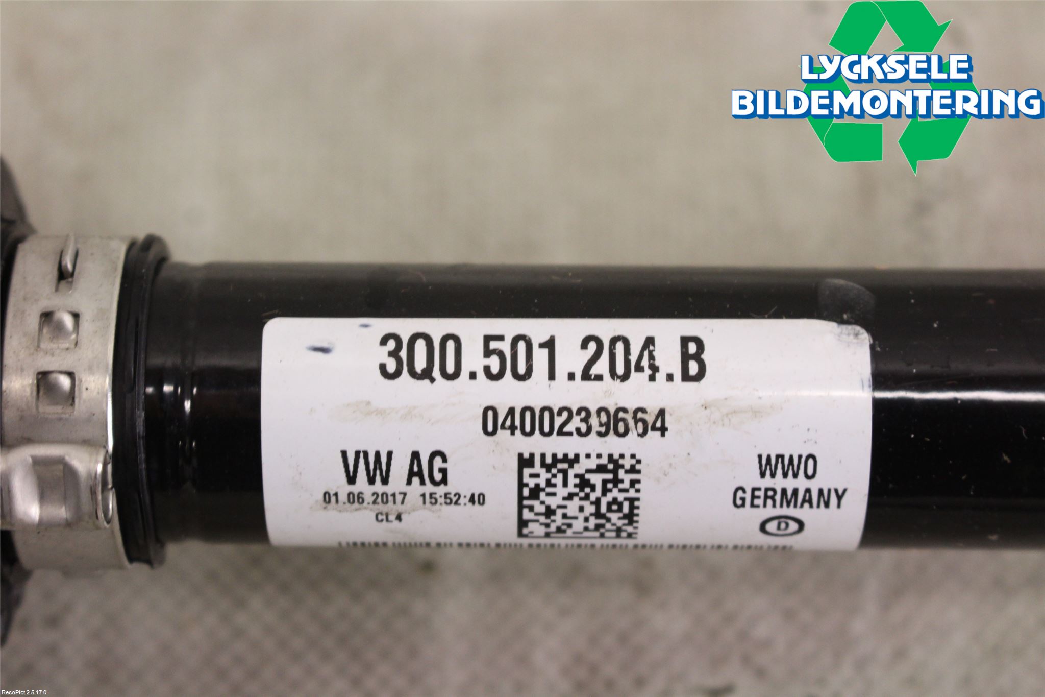 Volkswagen VW TIGUAN 16-24 Drivaxel Bak Höger