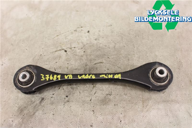 Volkswagen VW TIGUAN 16-24 Bärarm Bak Vänster
