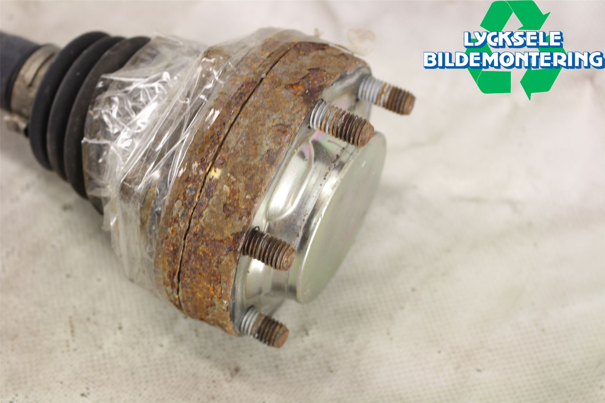 Audi Q7/SQ7 Drivaxel Bak Höger