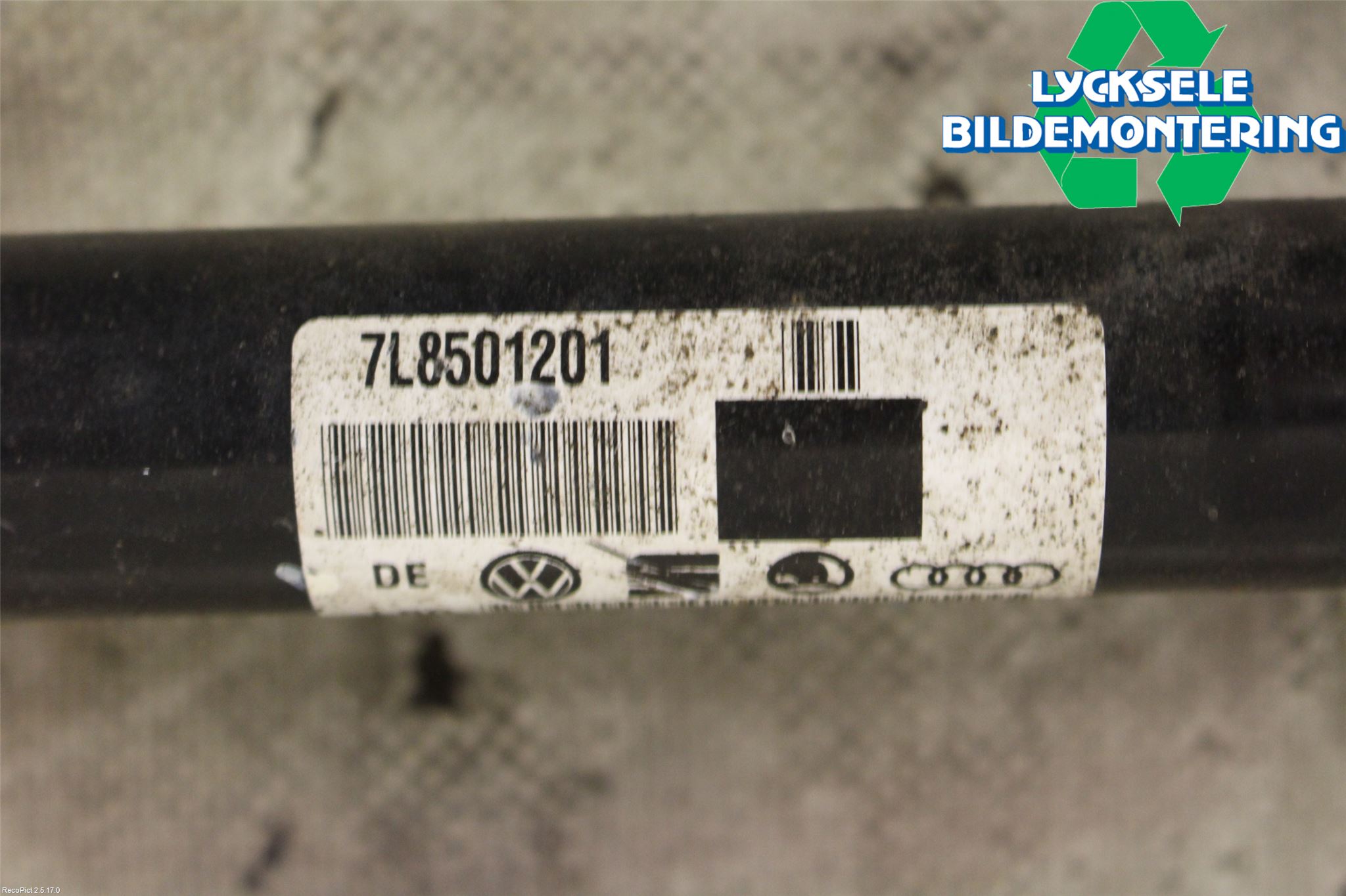 Audi Q7/SQ7 Drivaxel Bak Vänster