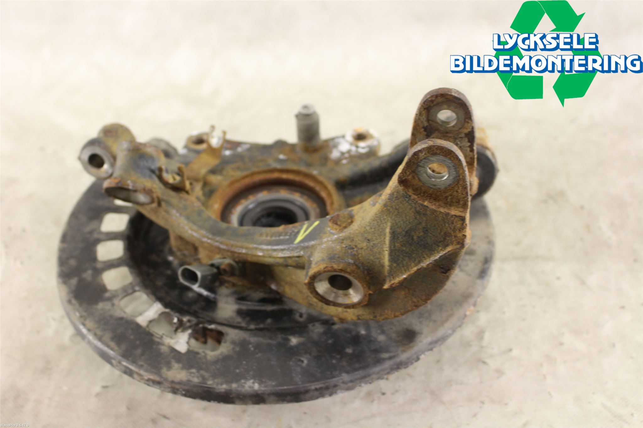 Audi Q7/SQ7 Hjullagerhus-Spindel Vä B