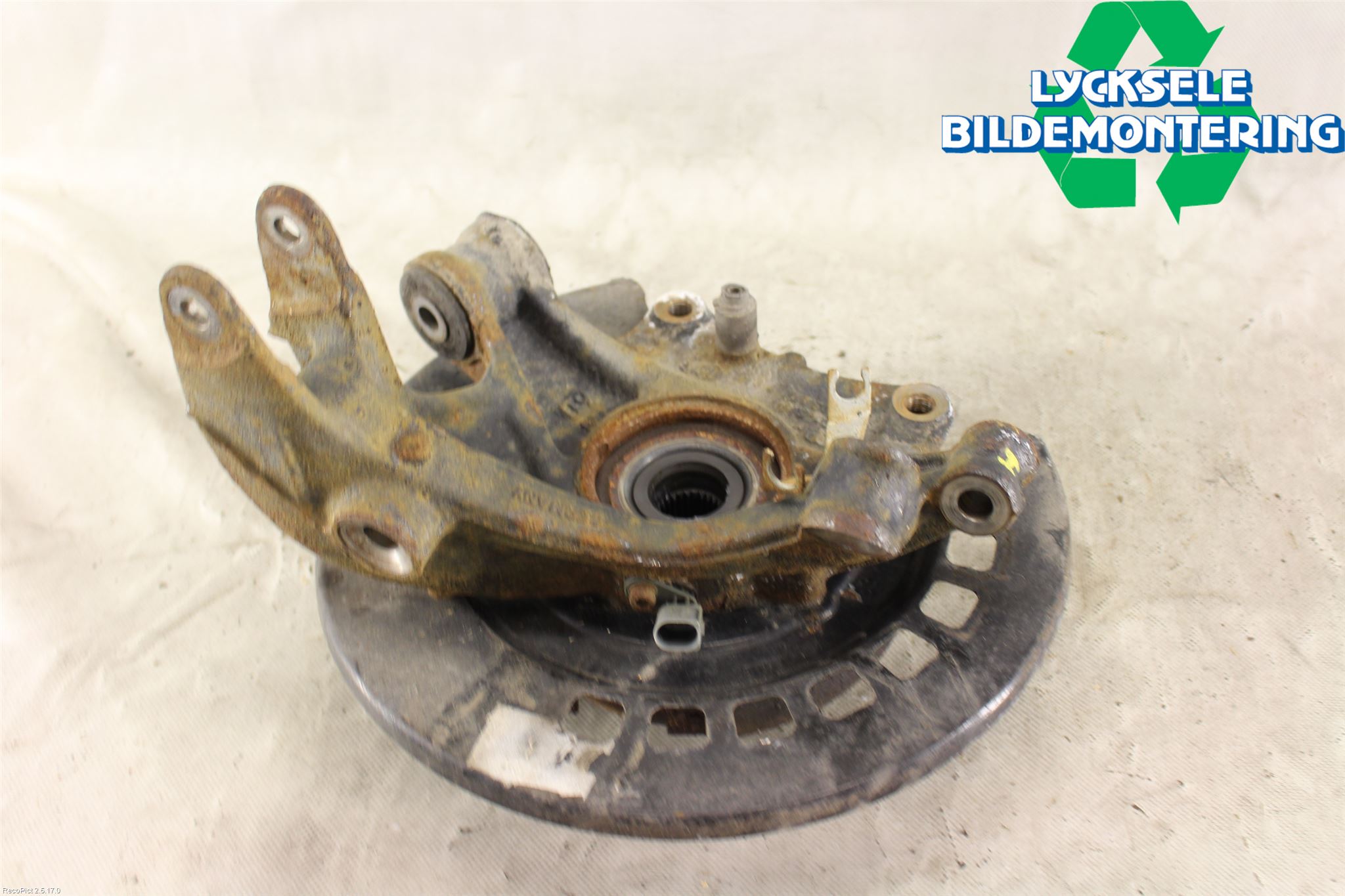 Audi Q7/SQ7 Hjullagerhus-Spindel Hö B