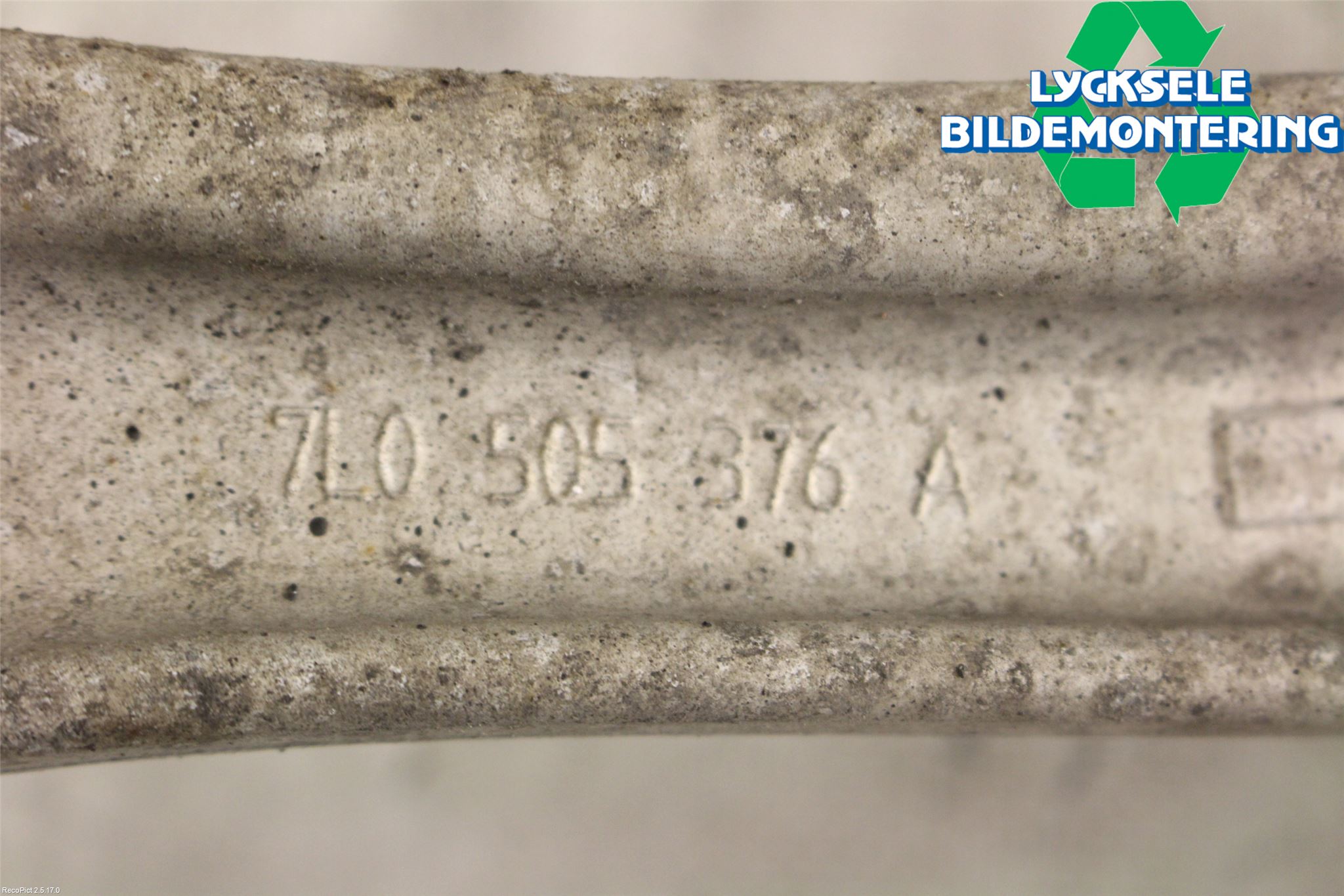 Audi Q7/SQ7 Bärarm Bak Övre Vänster