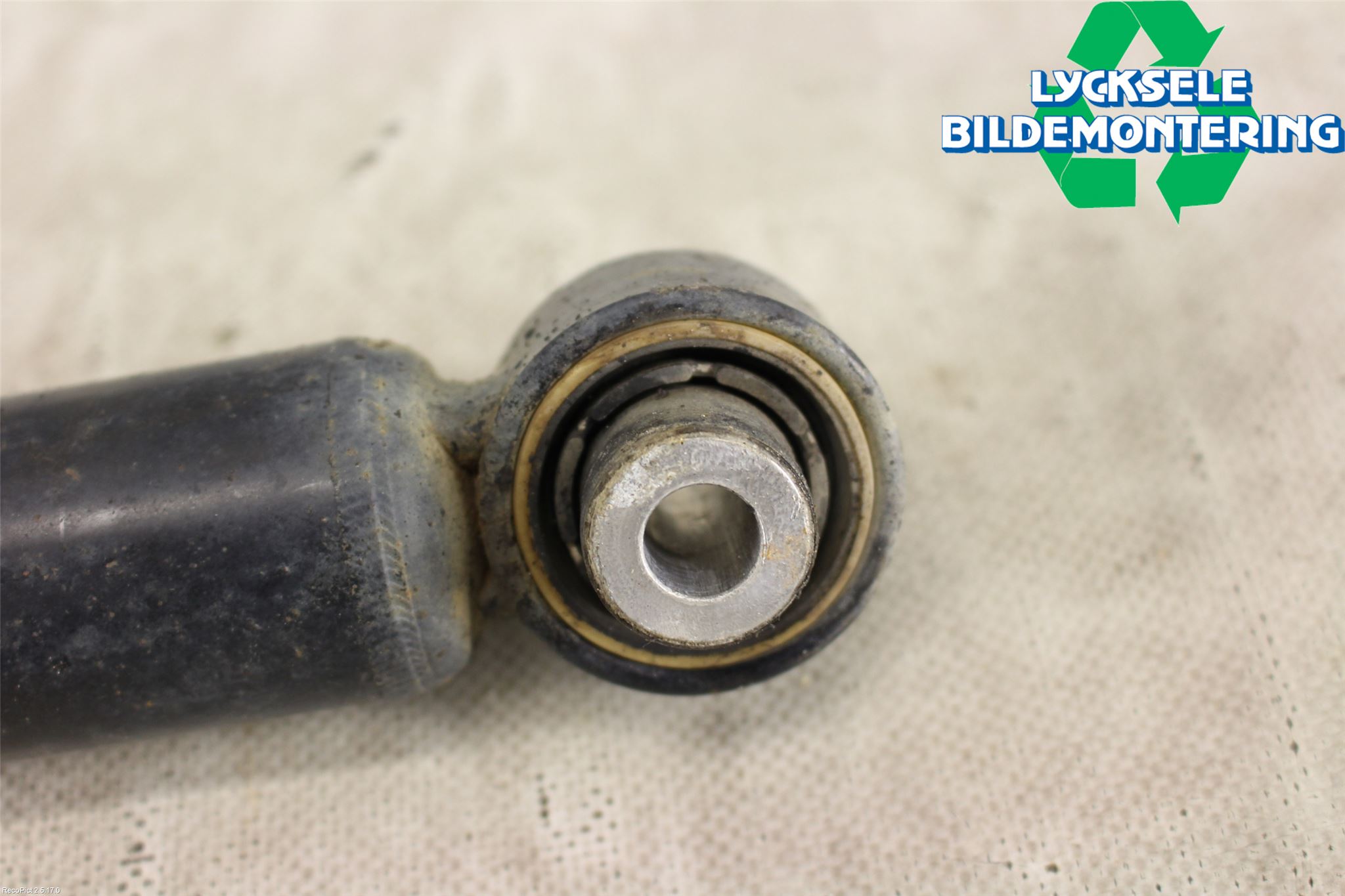 Audi A3/S3 8V 13-20 Stötdämpare Bak