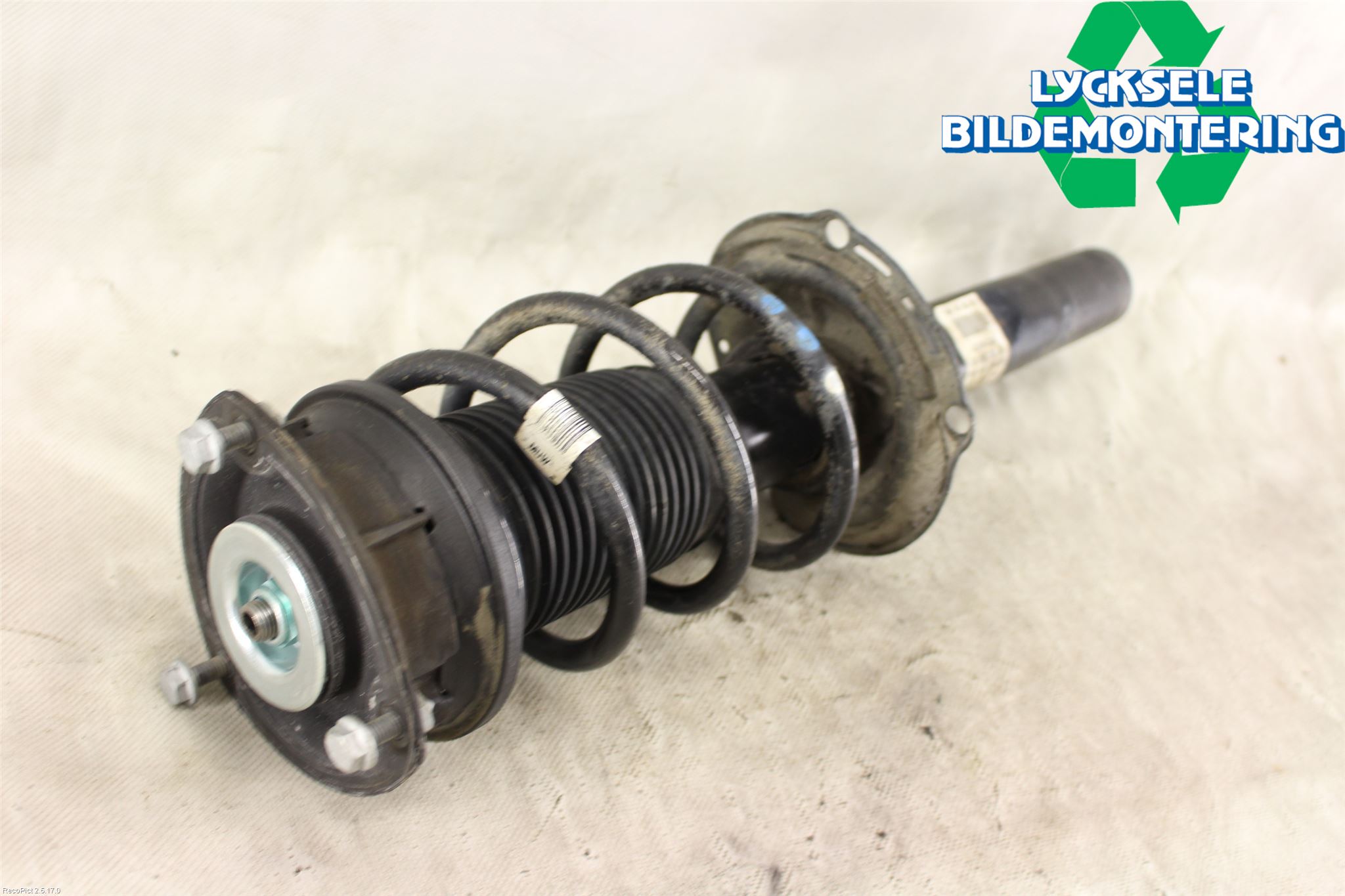 Audi A3/S3 8V 13-20 Fjäderben Fram Höger