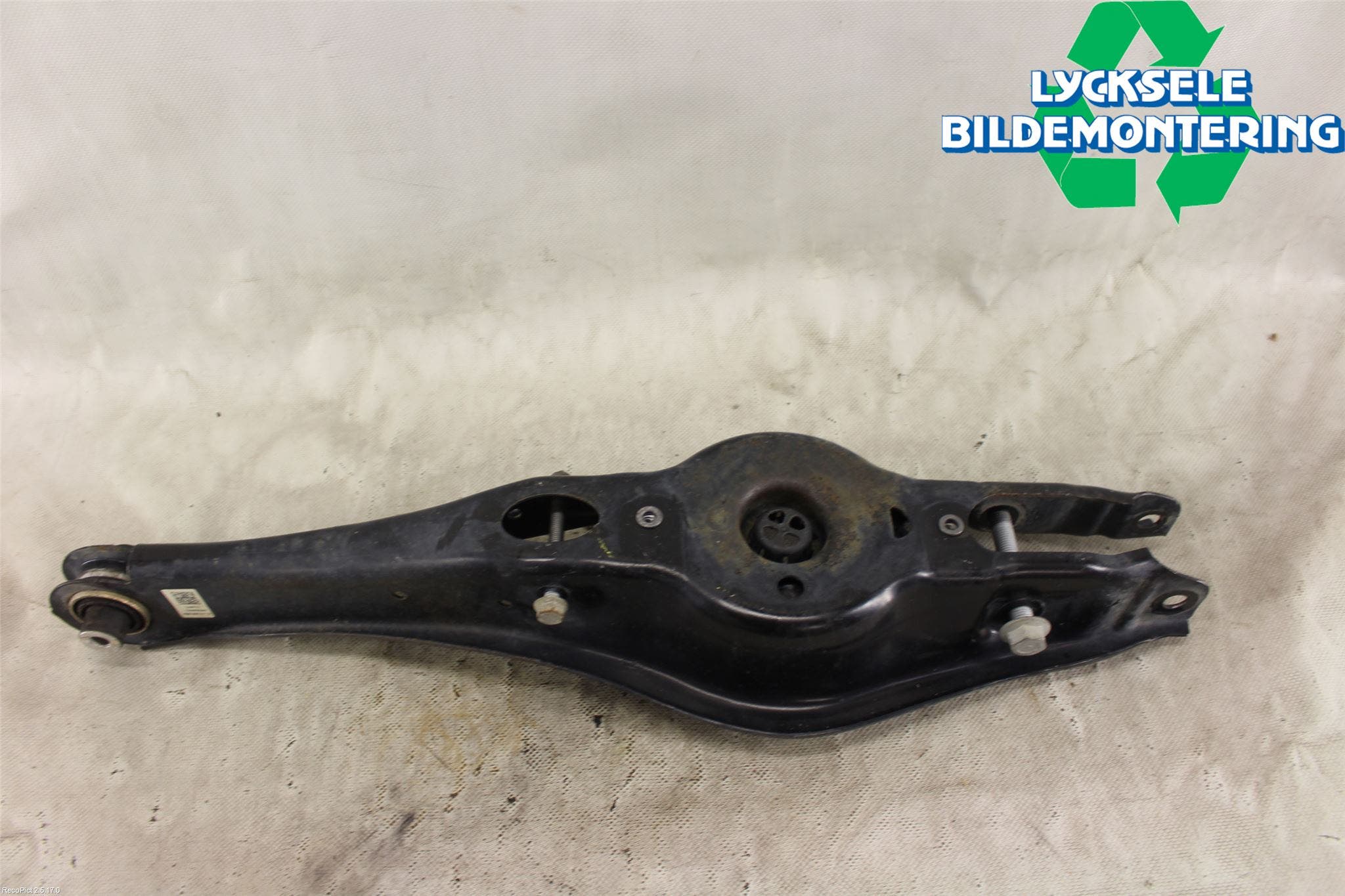 Audi A3/S3 8V 13-20 Bärarm Bak Höger