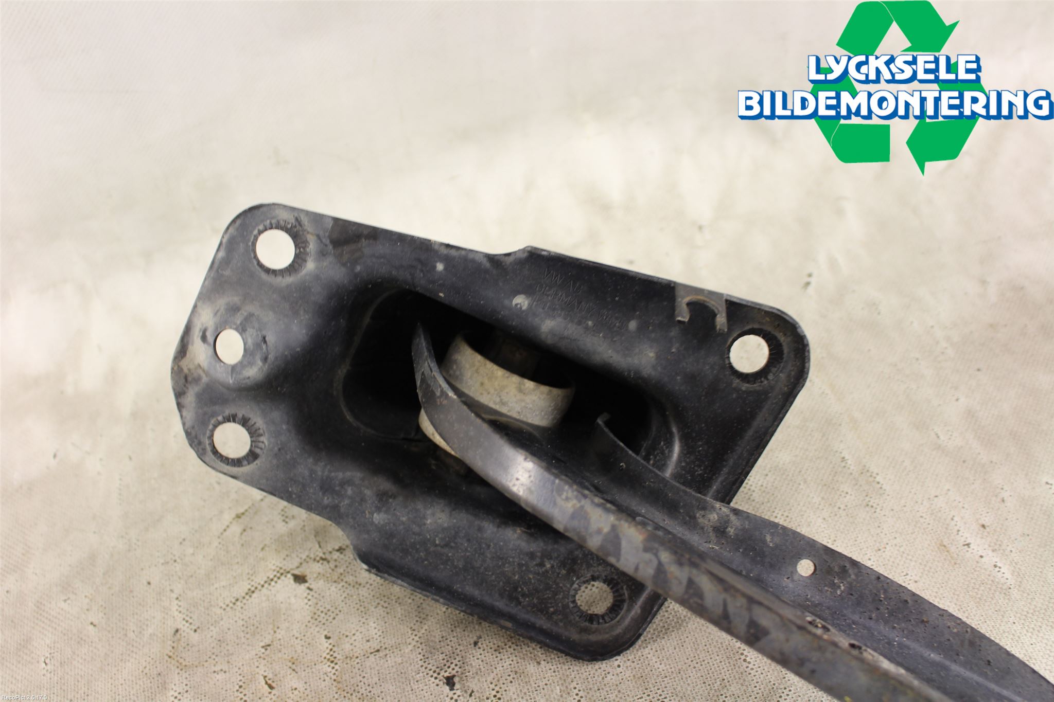 Audi A3/S3 8V 13-20 Bärarm Bak Höger