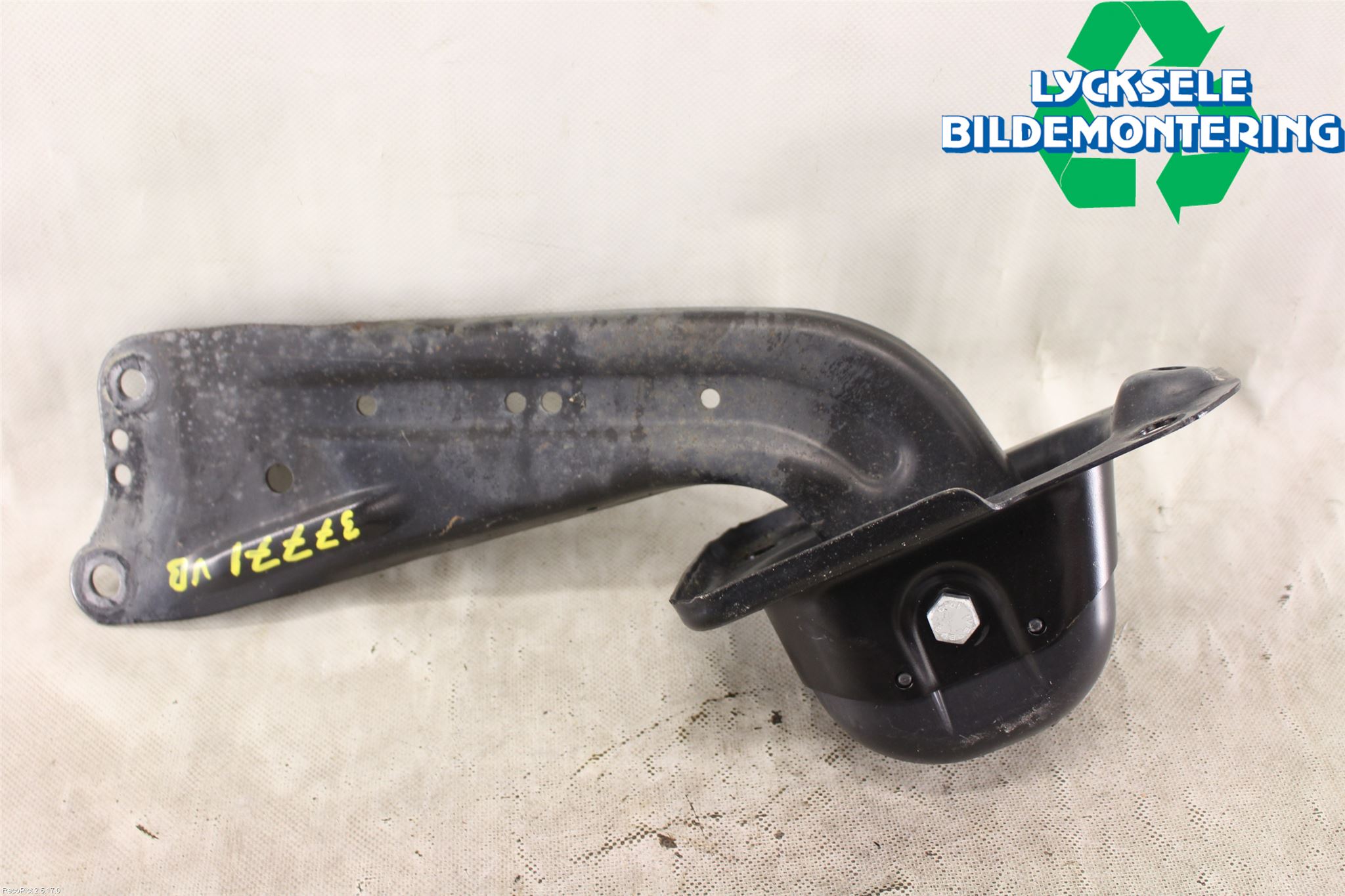 Audi A3/S3 8V 13-20 Bärarm Bak Vänster