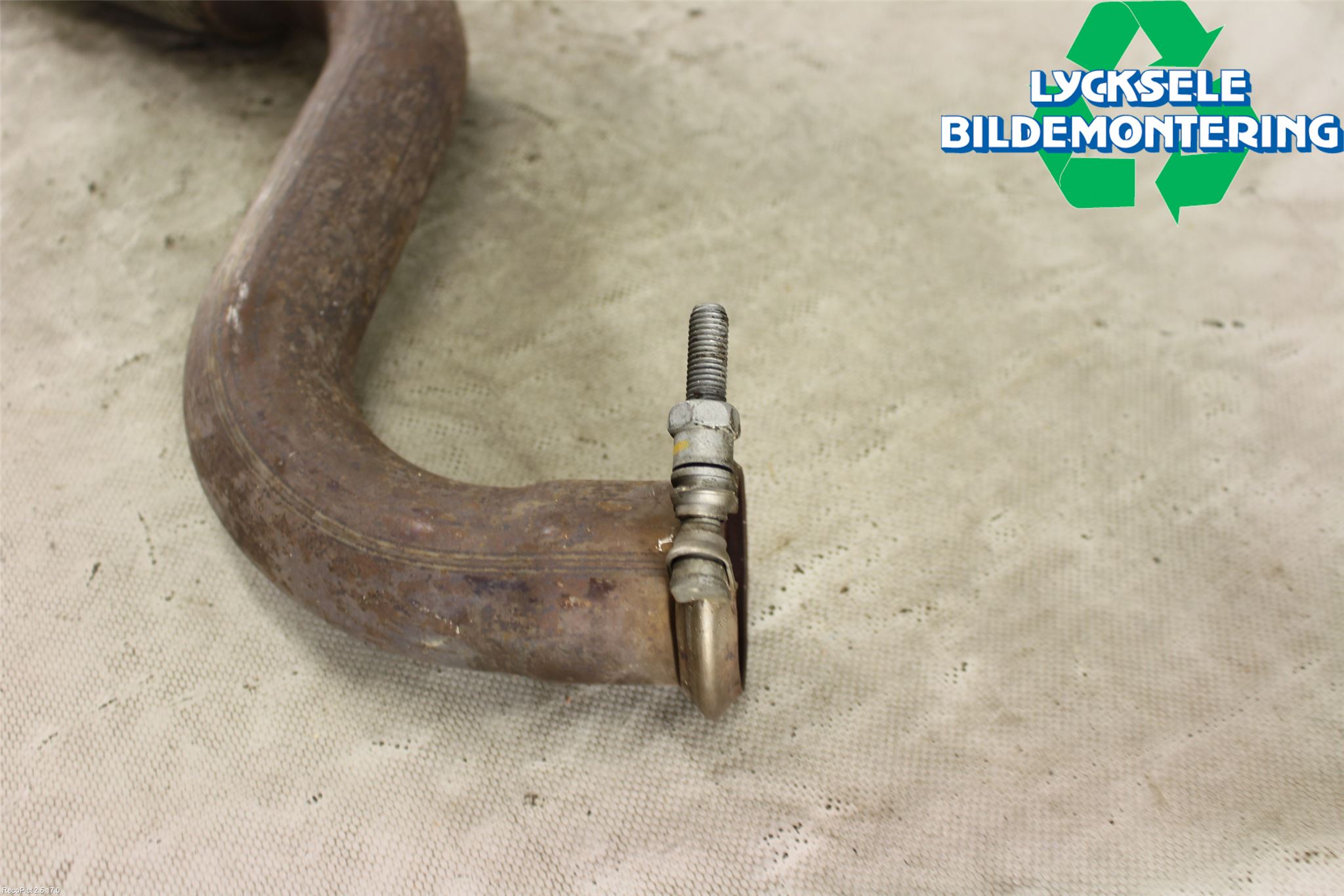 Peugeot 307     05-08 Avgas Främre Rör