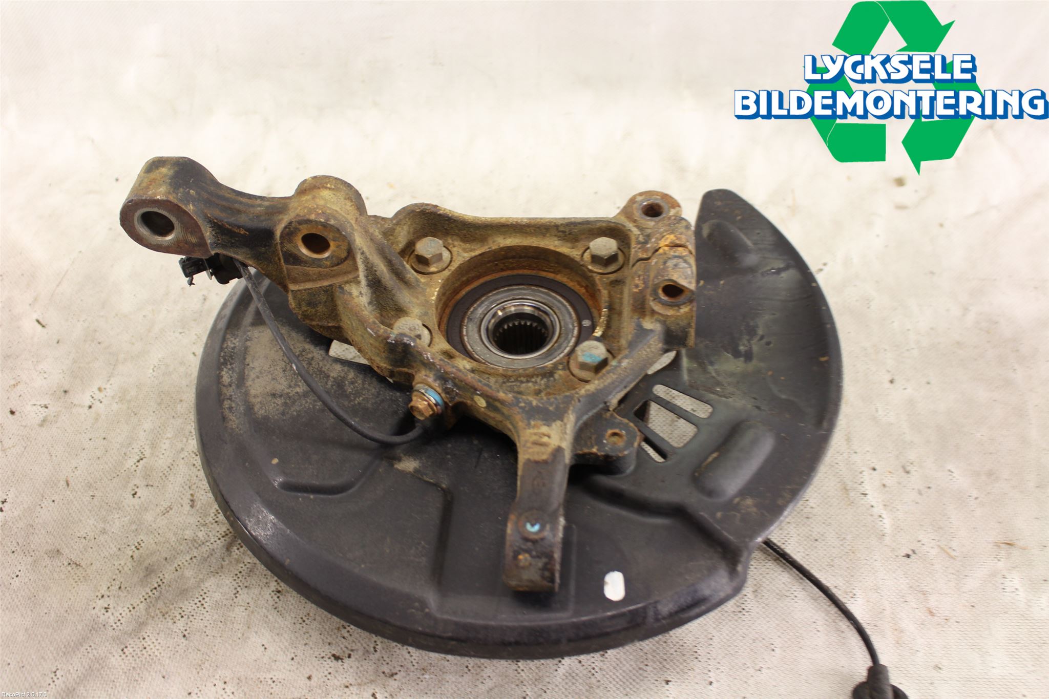 Subaru OUTBACK 15-20 Styrspindel Lagerhus Hö