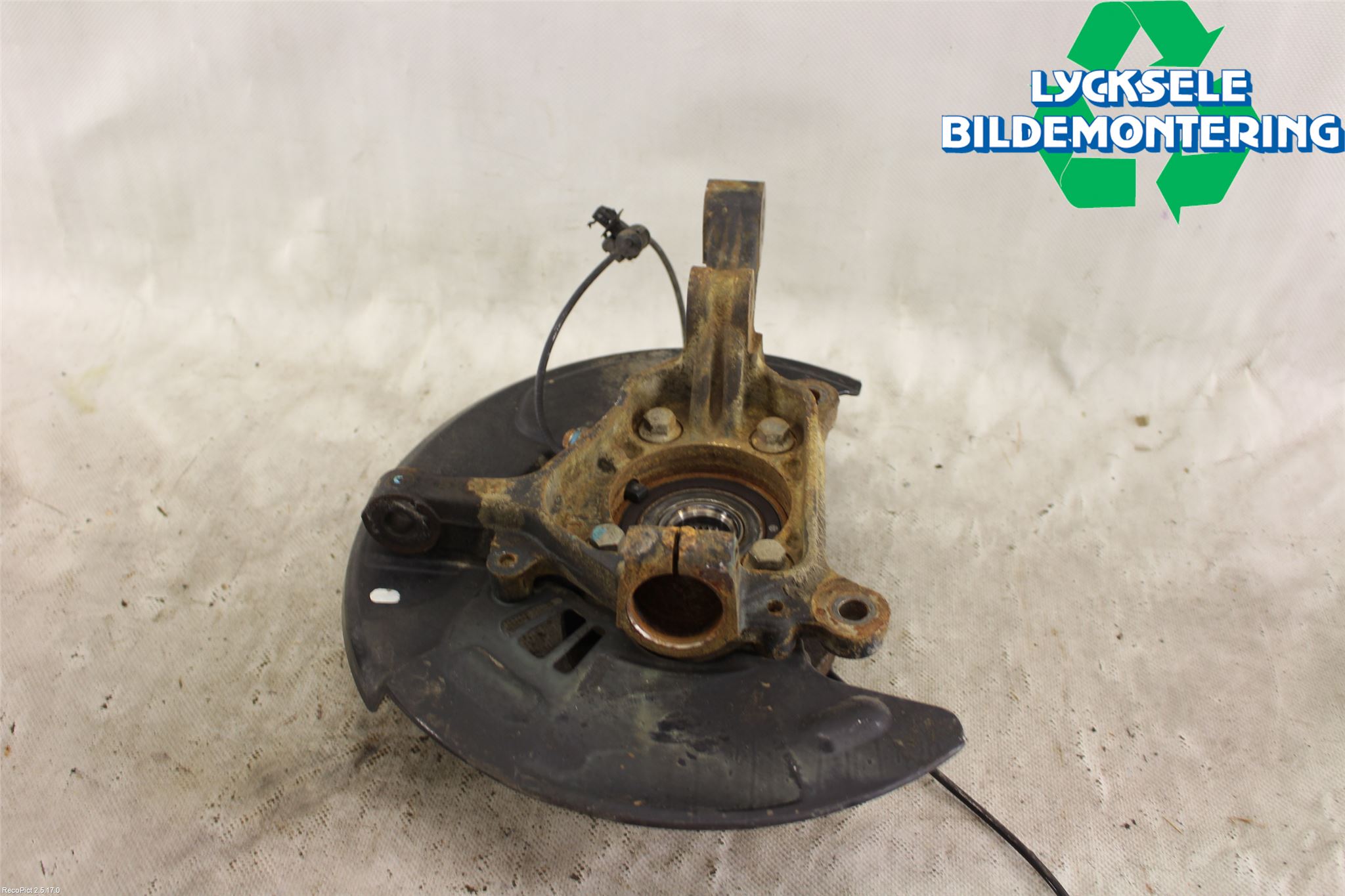 Subaru OUTBACK 15-20 Styrspindel Lagerhus Hö