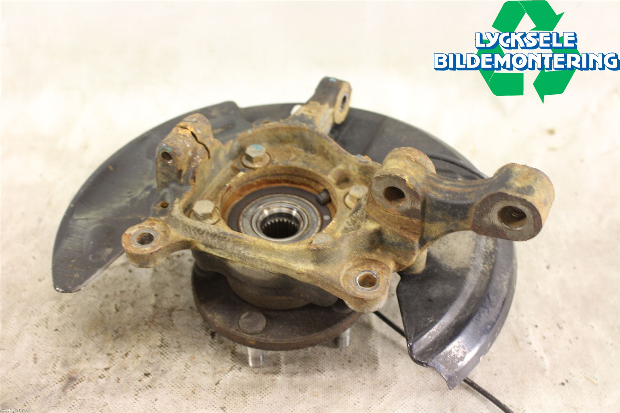 Subaru OUTBACK 15-20 Styrspindel Lagerhus Hö