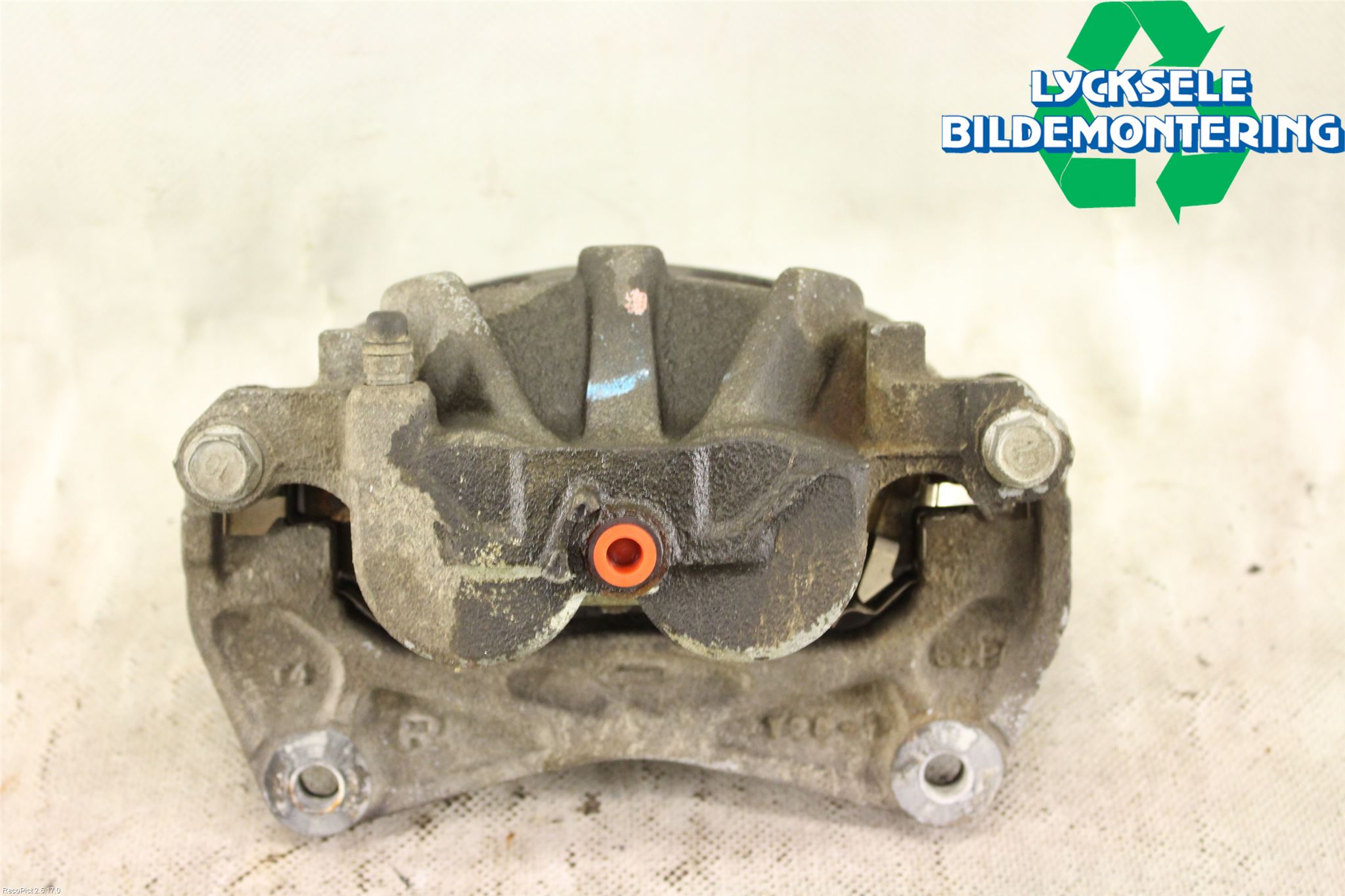 Subaru OUTBACK 15-20 Bromsok Fram Höger