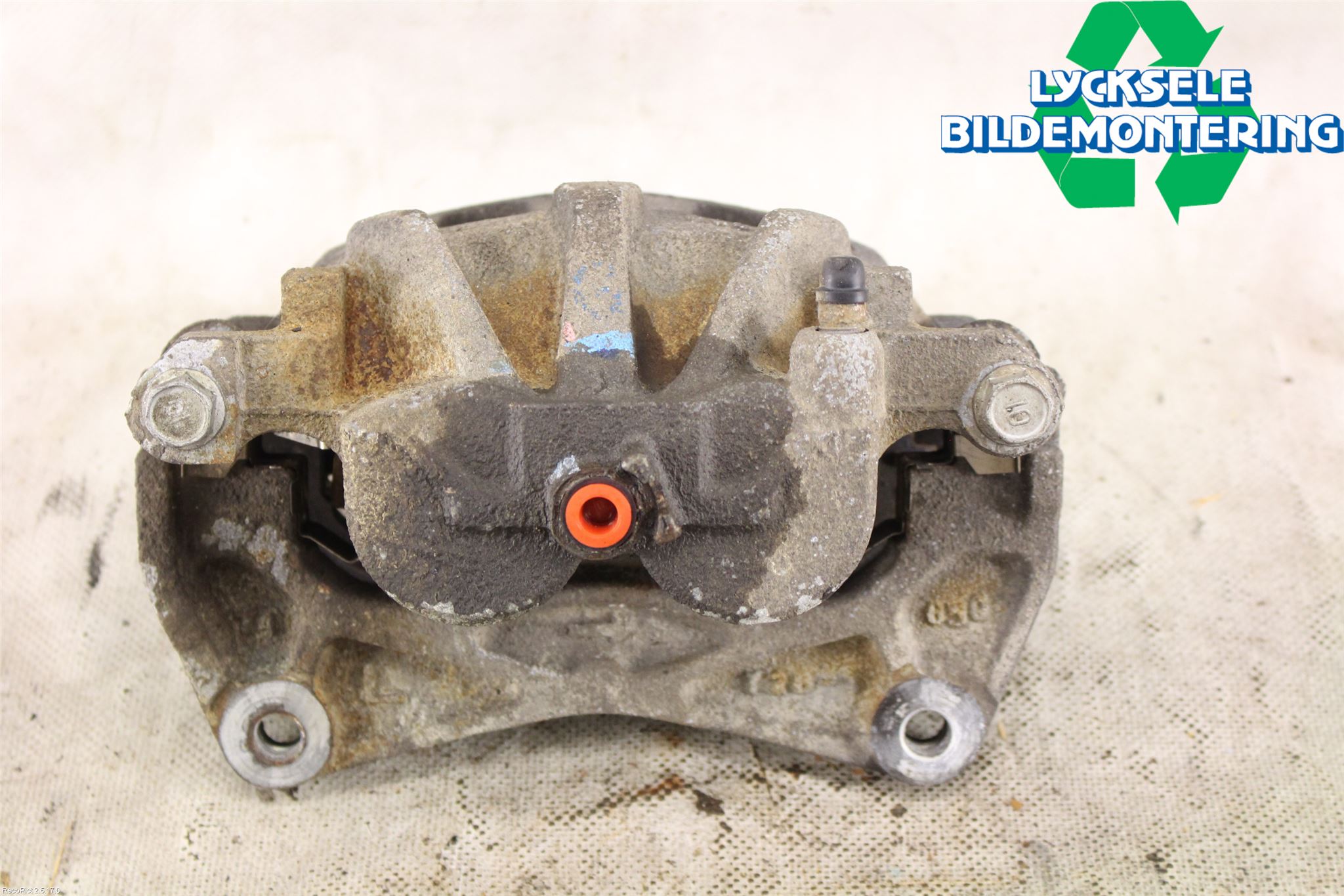 Subaru OUTBACK 15-20 Bromsok Fram Vänster