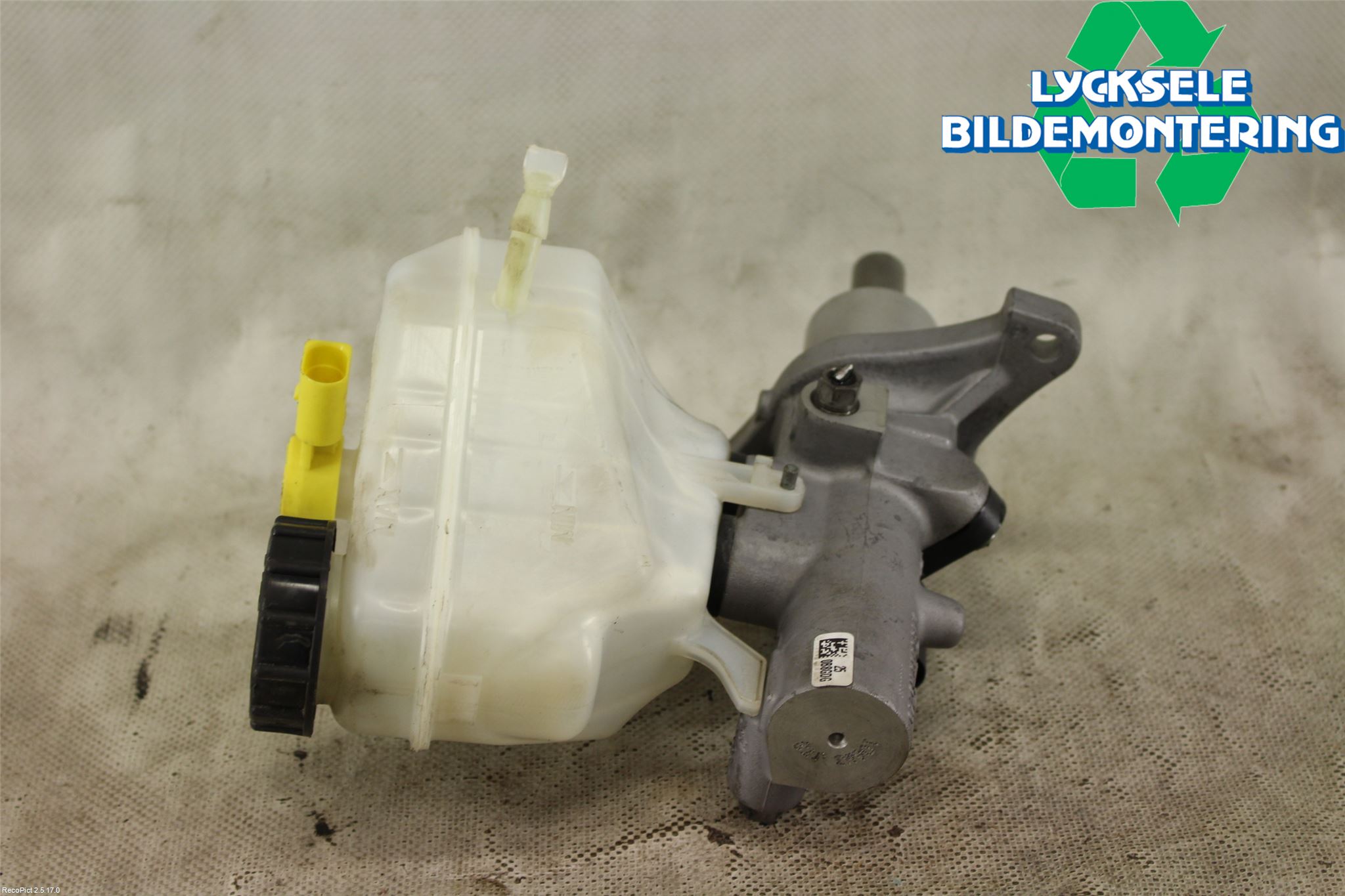 Volkswagen VW AMAROK 2H 10-22 Broms Huvudcylinder