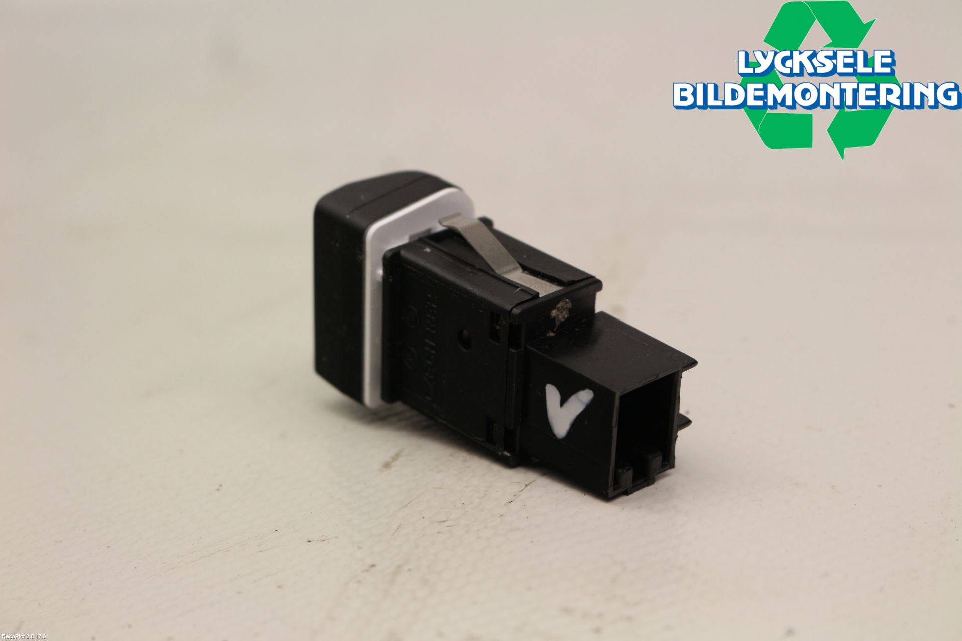 Skoda SUPERB 09-15 Strömställare Antisladd