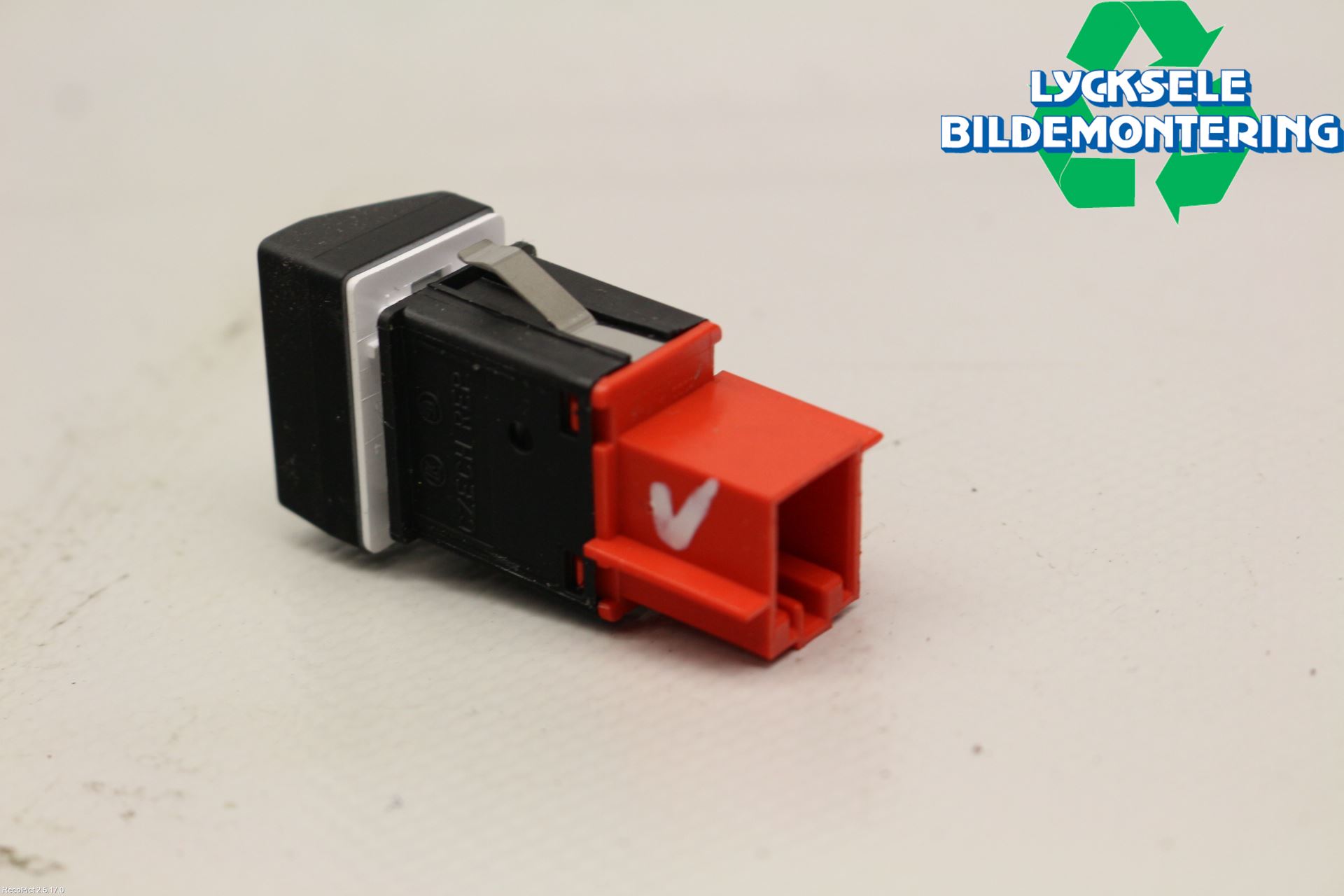 Skoda SUPERB 09-15 Strömställare Övrigt