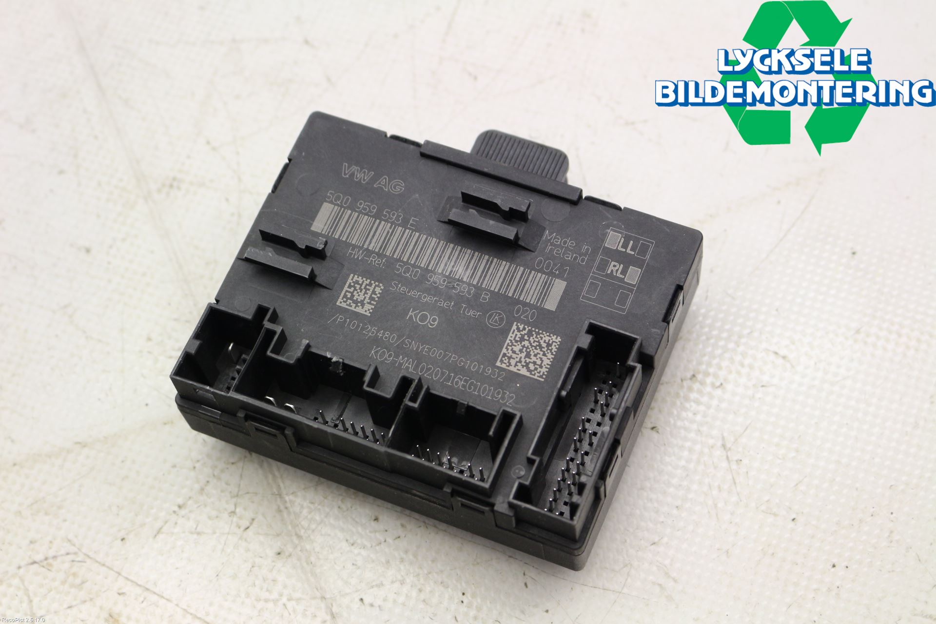 Volkswagen VW PASSAT 15-19 Styrenhet Dörr