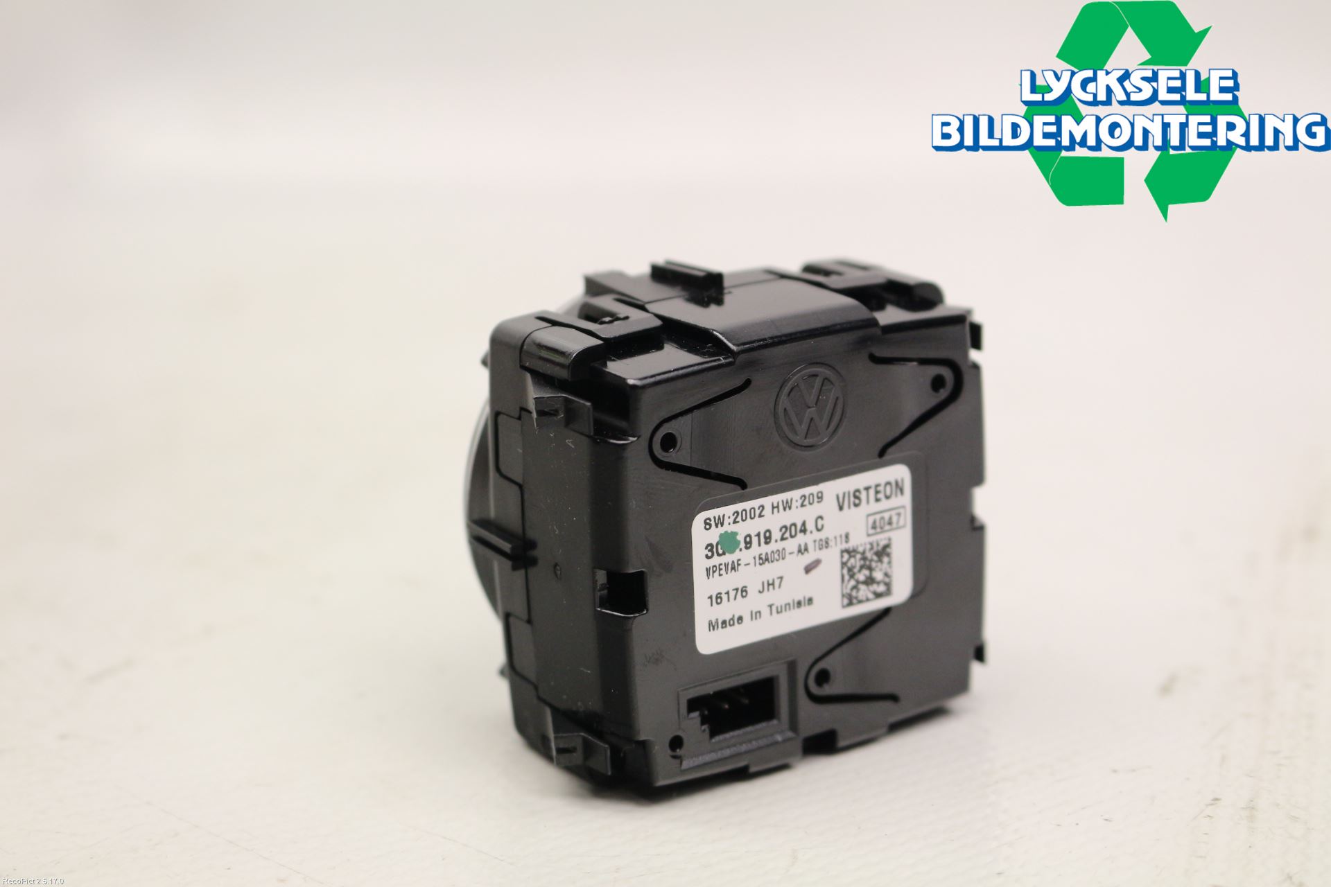 Volkswagen VW PASSAT 15-19 Instrument Klocka