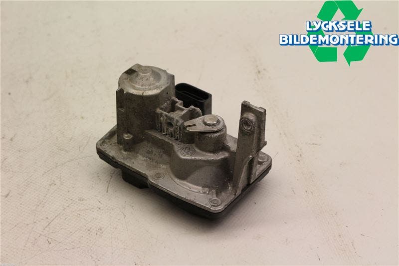 Volkswagen VW PASSAT 15-19 Avgasventil