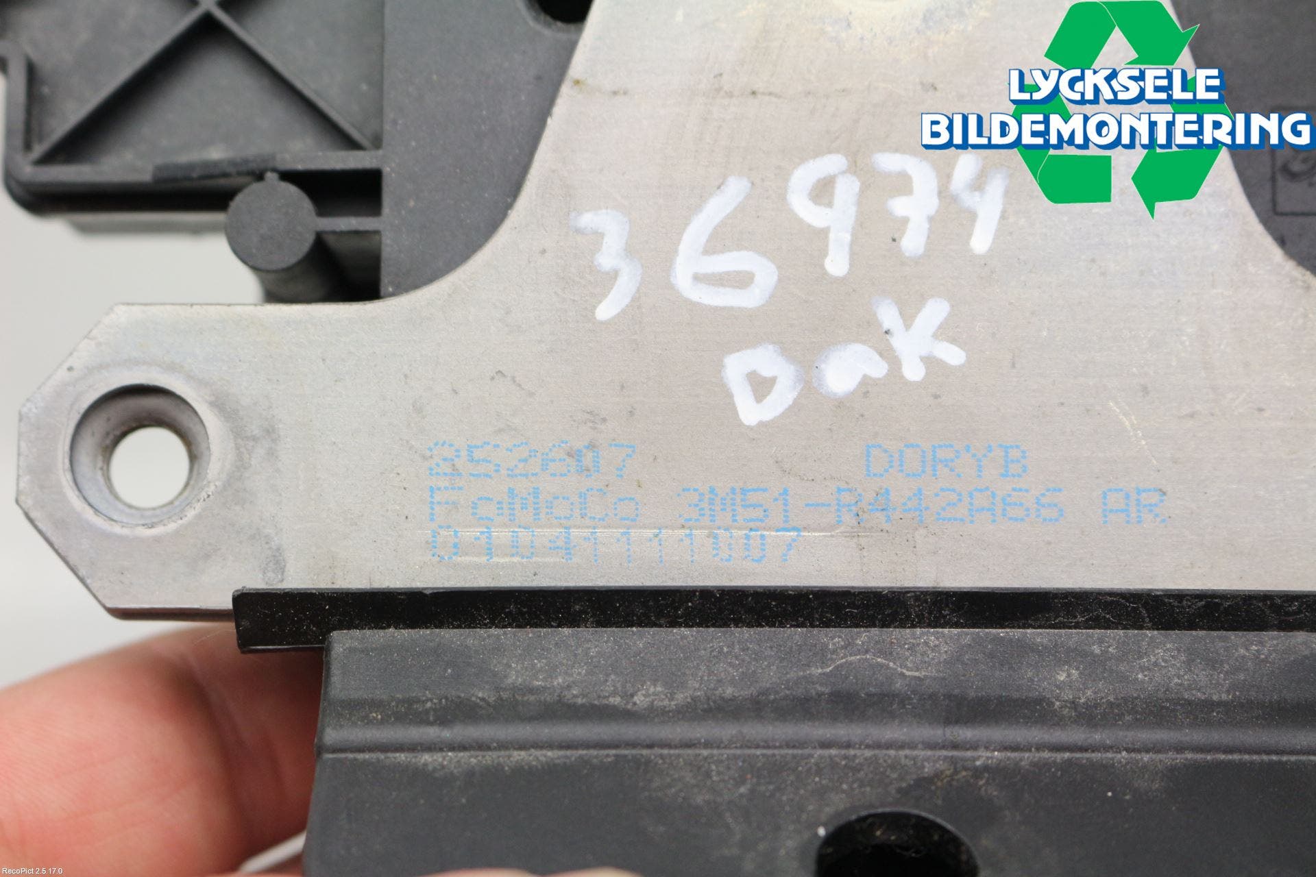 Ford GALAXY 06-15 Låskista Baklucka