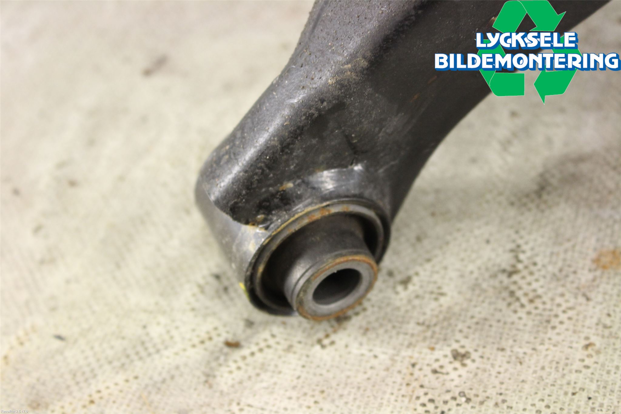 Subaru LEVORG 14-20 Bärarm Bak Övre Höger