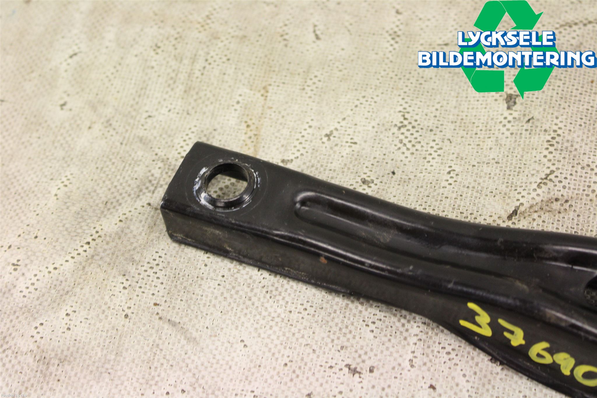 Volkswagen VW PASSAT 15-19 Motorkudde