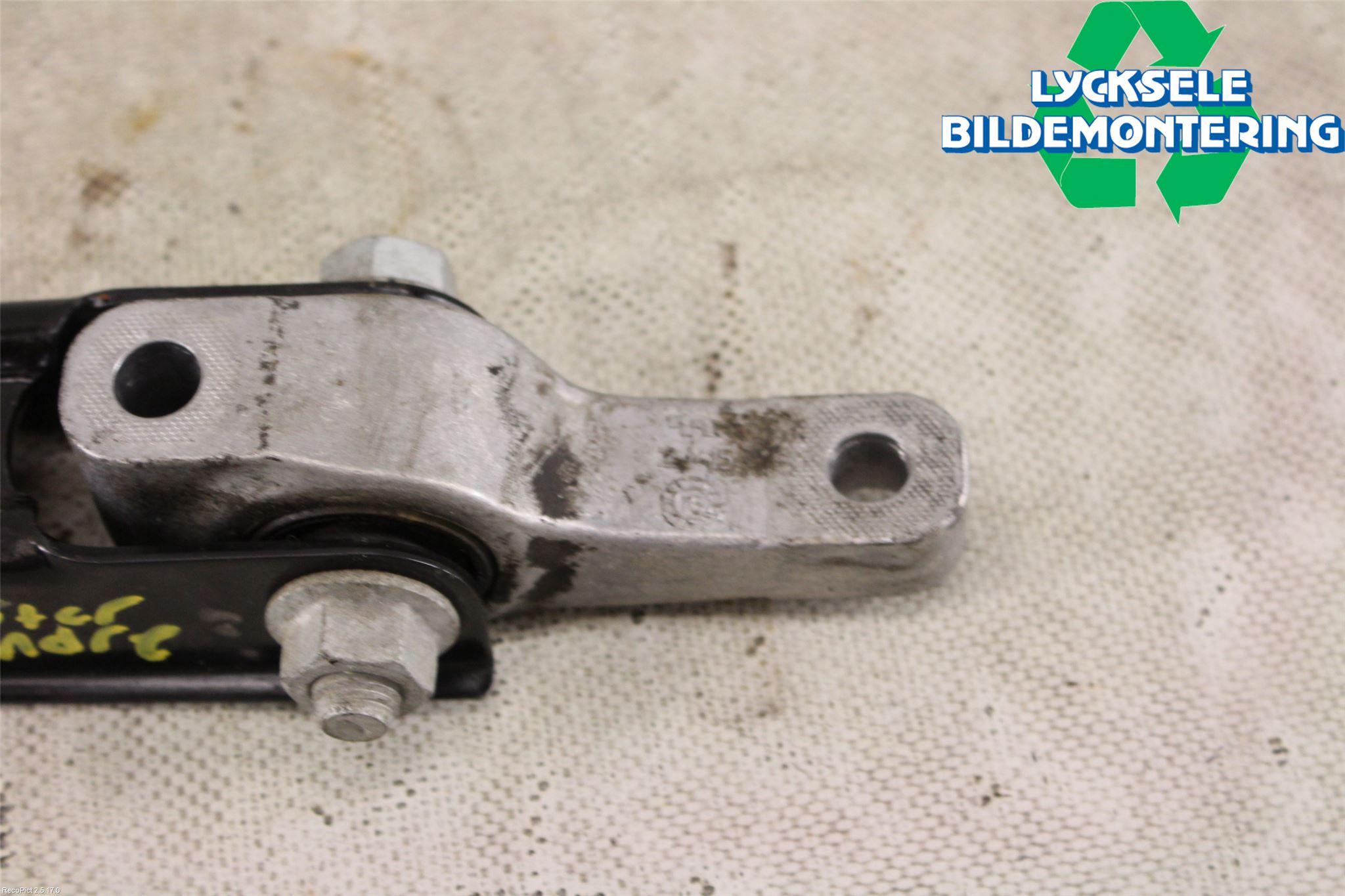 Volkswagen VW PASSAT 15-19 Motorkudde