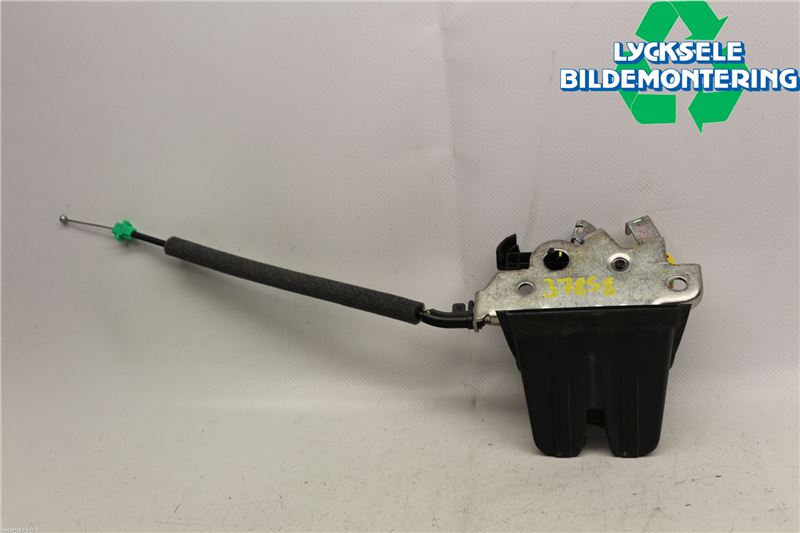 Volkswagen VW PASSAT 15-19 Låskista Baklucka