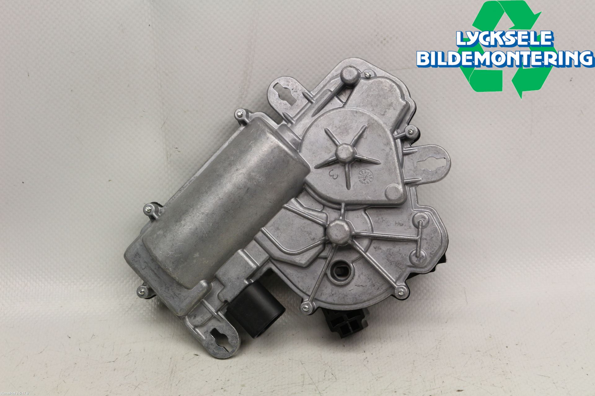 Volkswagen VW PASSAT 15-19 Lås-Bakluckelås