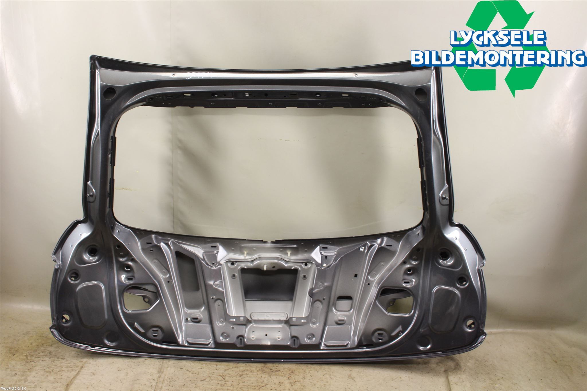 Audi A1/S1 11-18 Baklucka Cc-Kombi-Sedan