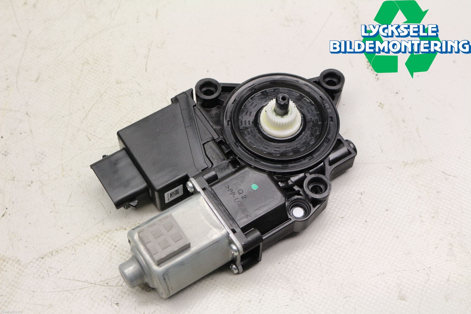 Kia OPTIMA 16-20 Fönsterhissmotor