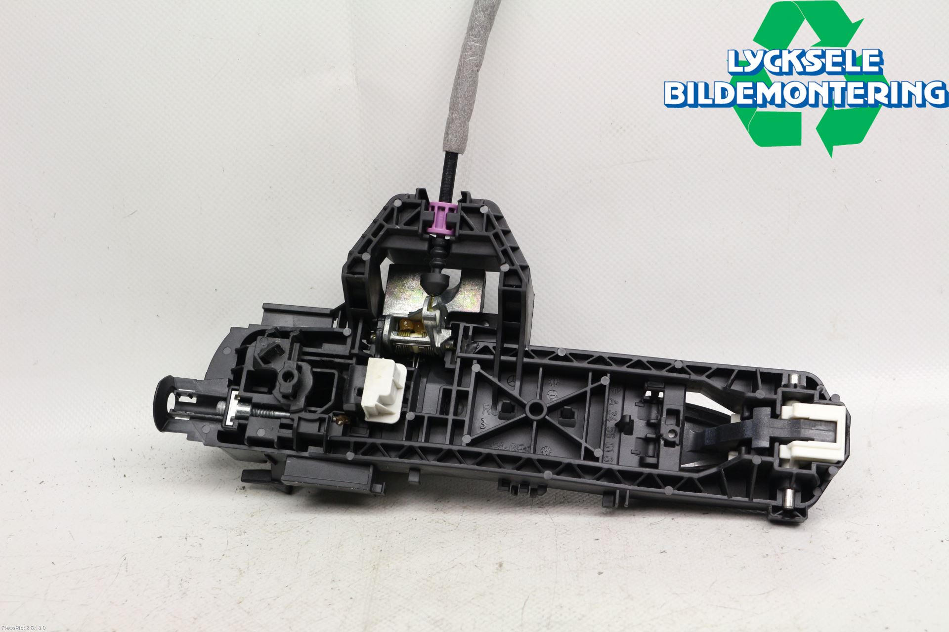 Mercedes-Benz MB C-KLASS (W204) 07-15 Dörrhandtag Yttre Hö