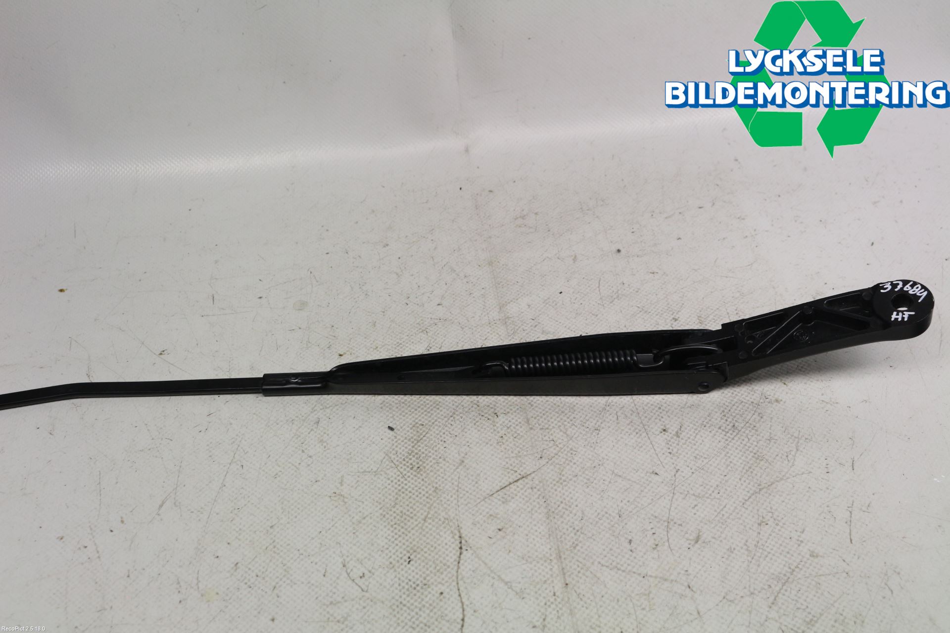 Skoda SUPERB 16-24 Torkararm Armar Vindruta