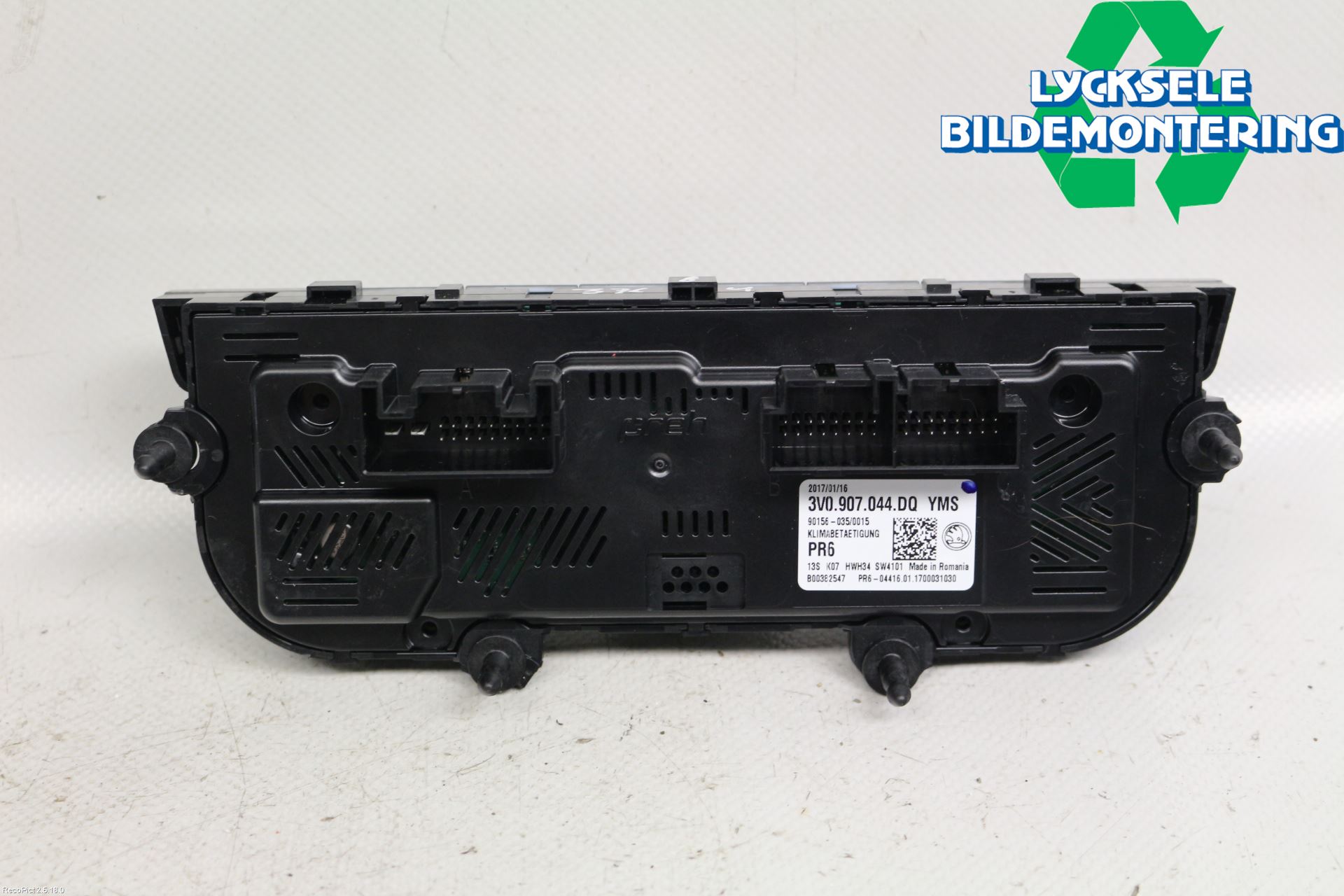 Skoda SUPERB 16-24 Ac Styrenhet Ac Manöveren