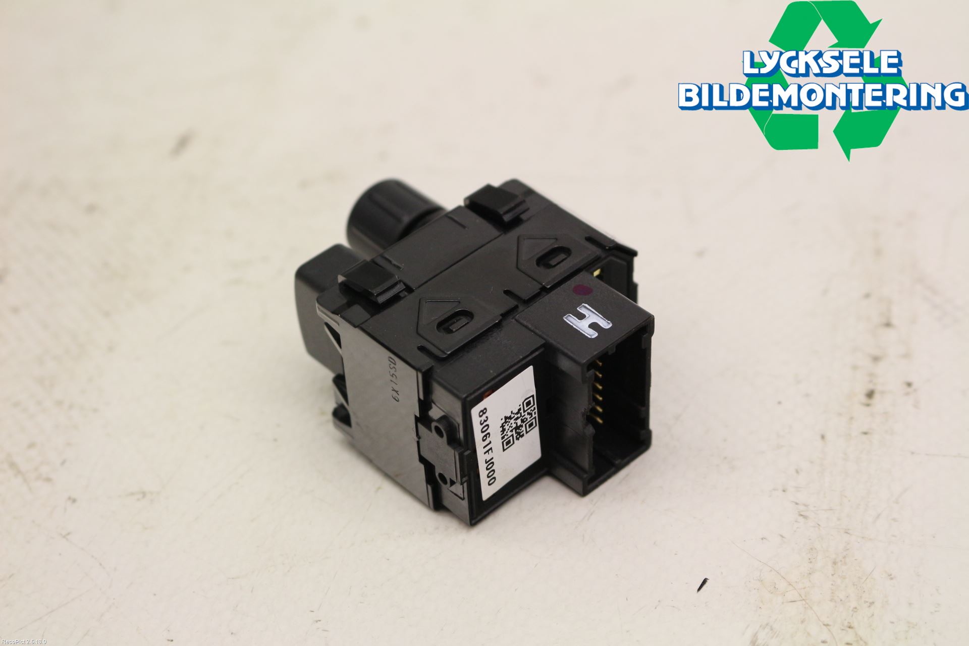 Subaru LEVORG 14-20 Strömställare Spegel