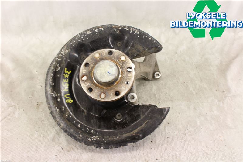 Volkswagen VW PASSAT 11-14 Hjullagerhus-Spindel Vä B