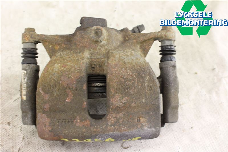 Volkswagen VW PASSAT 15-19 Bromsok Fram Vänster