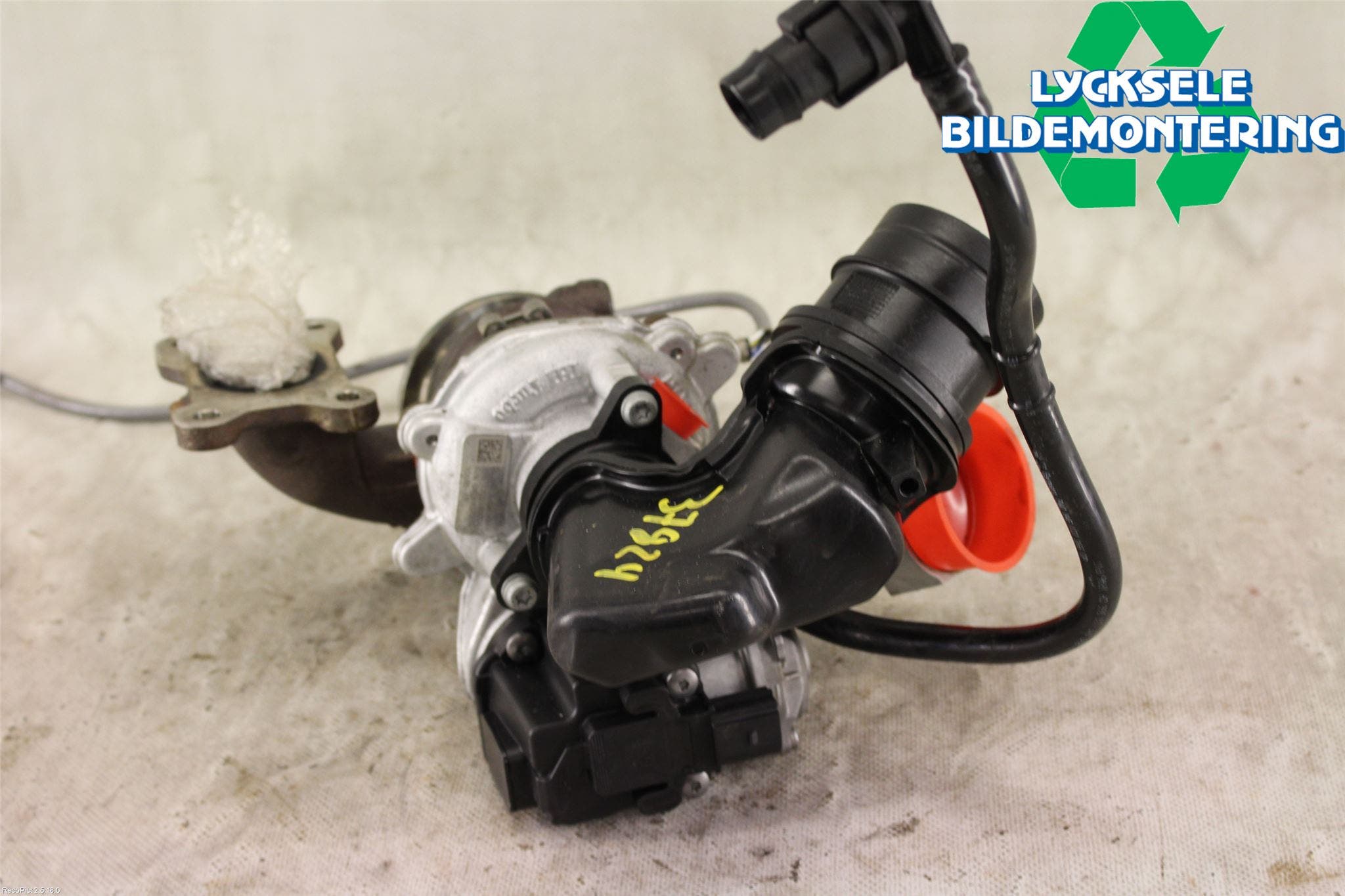 Volkswagen VW PASSAT 15-19 Turboaggregat