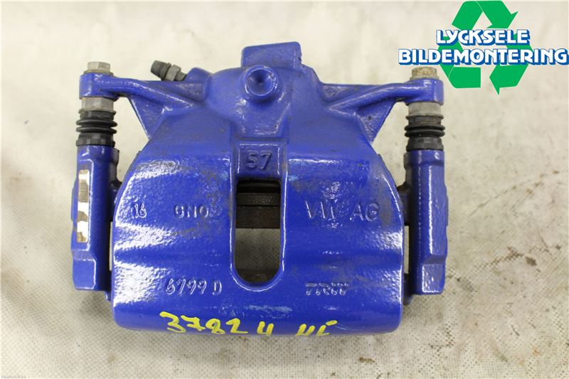 Volkswagen VW PASSAT 15-19 Bromsok Fram Höger