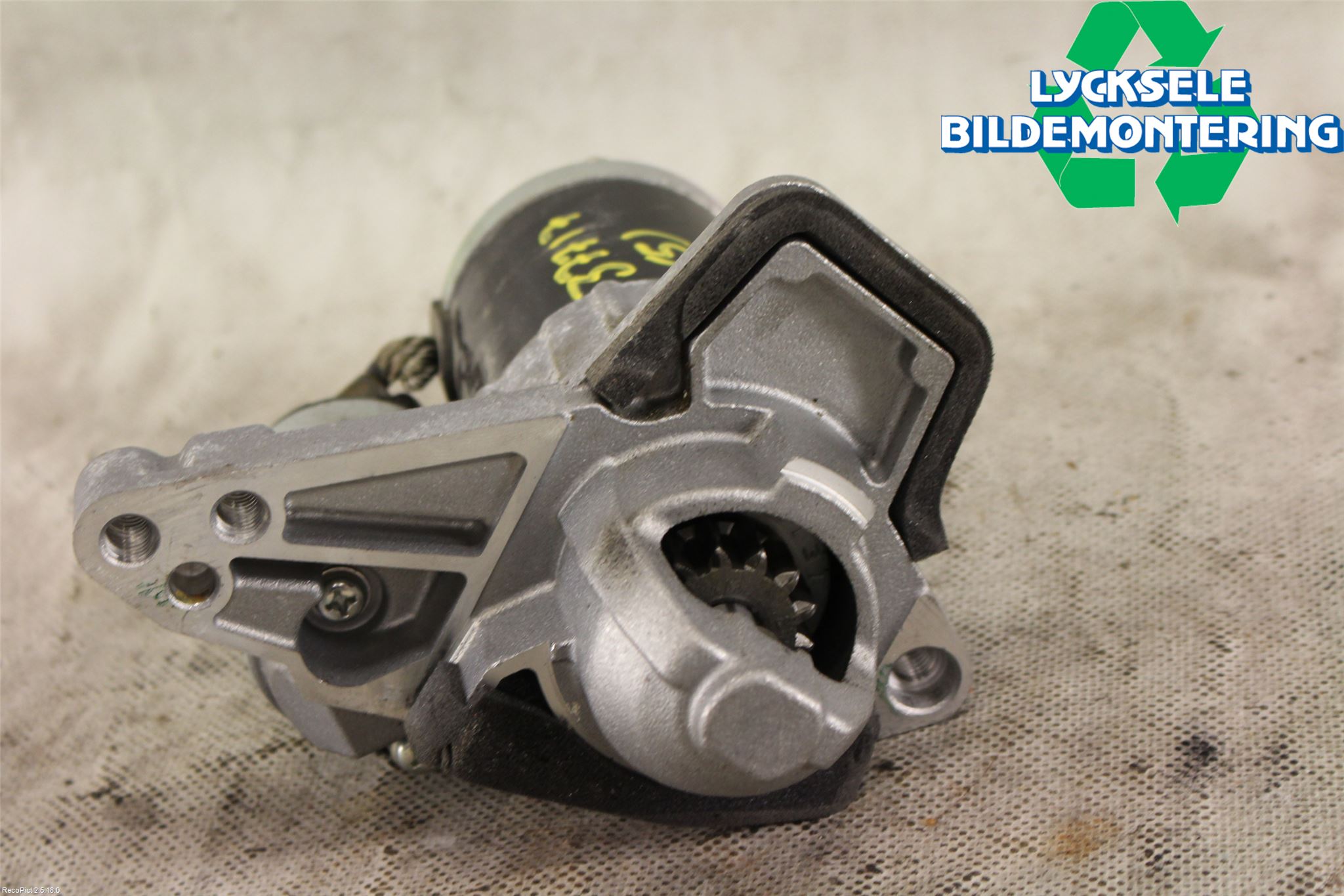 Nissan QASHQAI 14-17 Startmotor