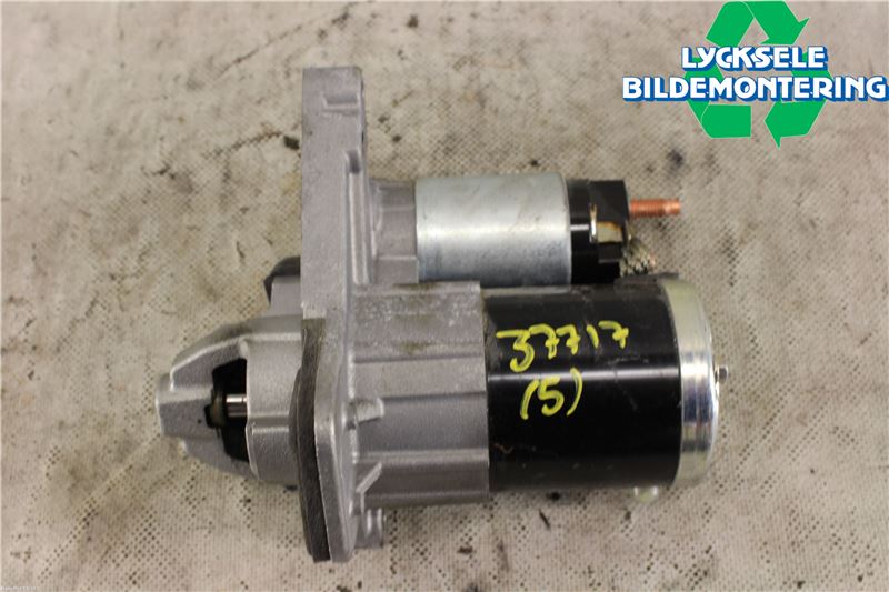 Nissan QASHQAI 14-17 Startmotor