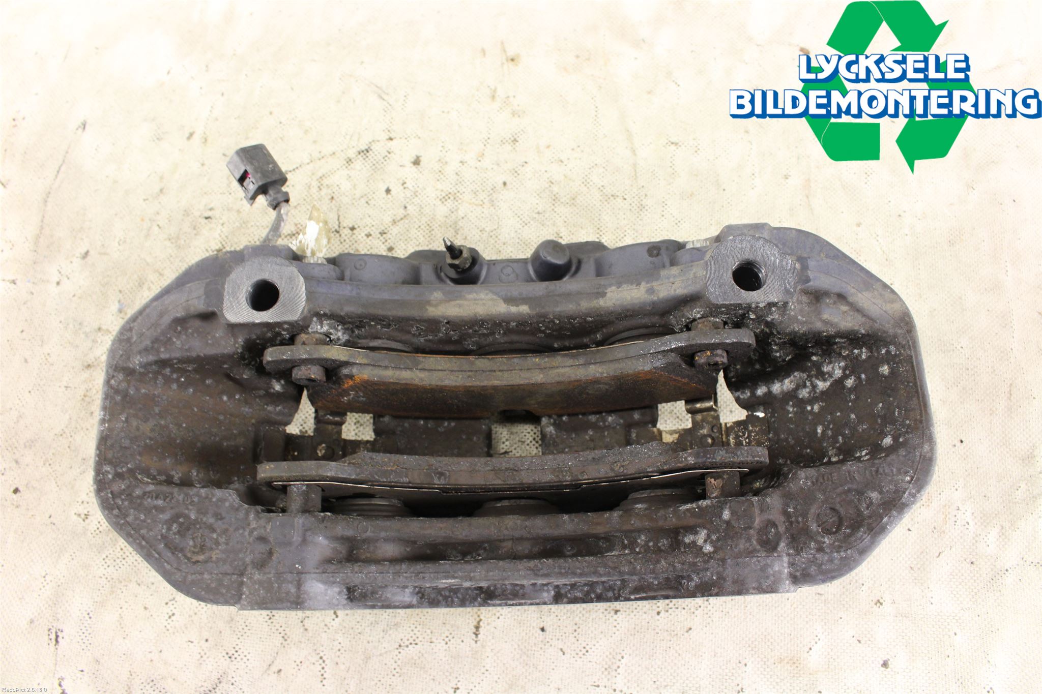 Porsche CAYENNE 03- Bromsok Fram Vänster